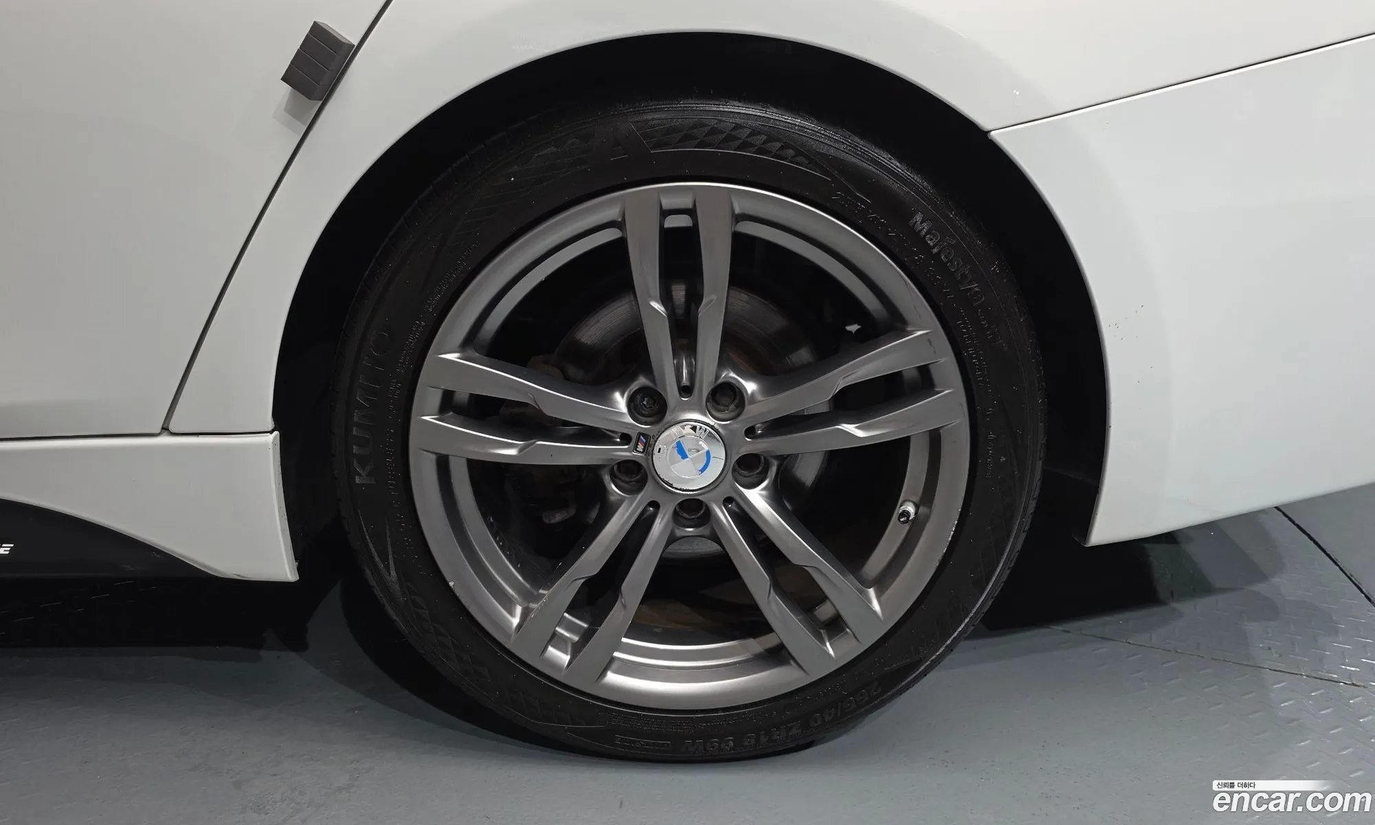 BMW 3 Series 2016 — 15