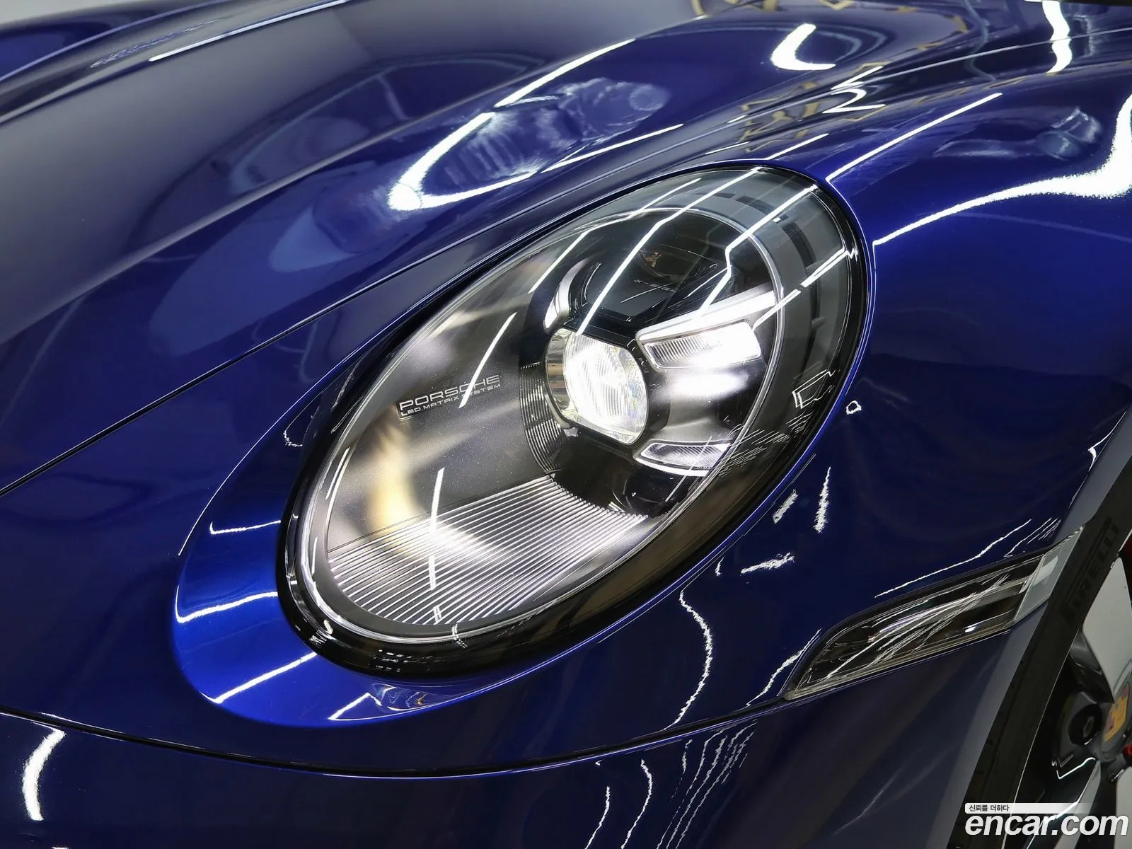 Porsche 911 2020 — 18
