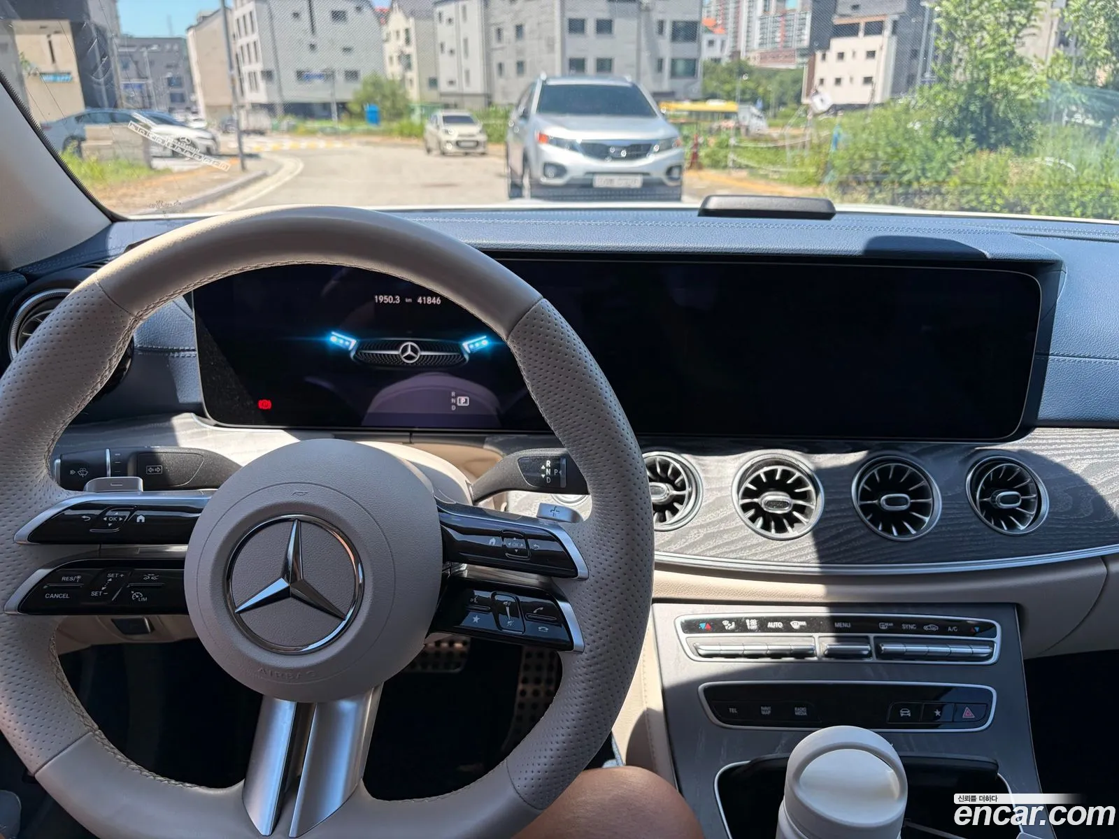 Mercedes-Benz E-Class W213 2023 — 12