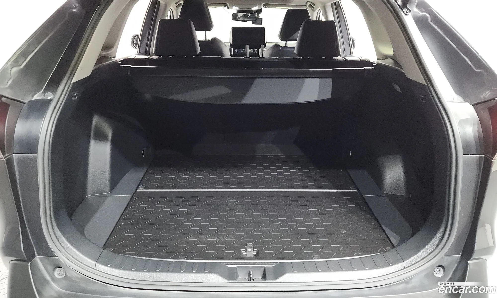 Toyota RAV4 2019 JTMW2RFV2KD017177 — 9