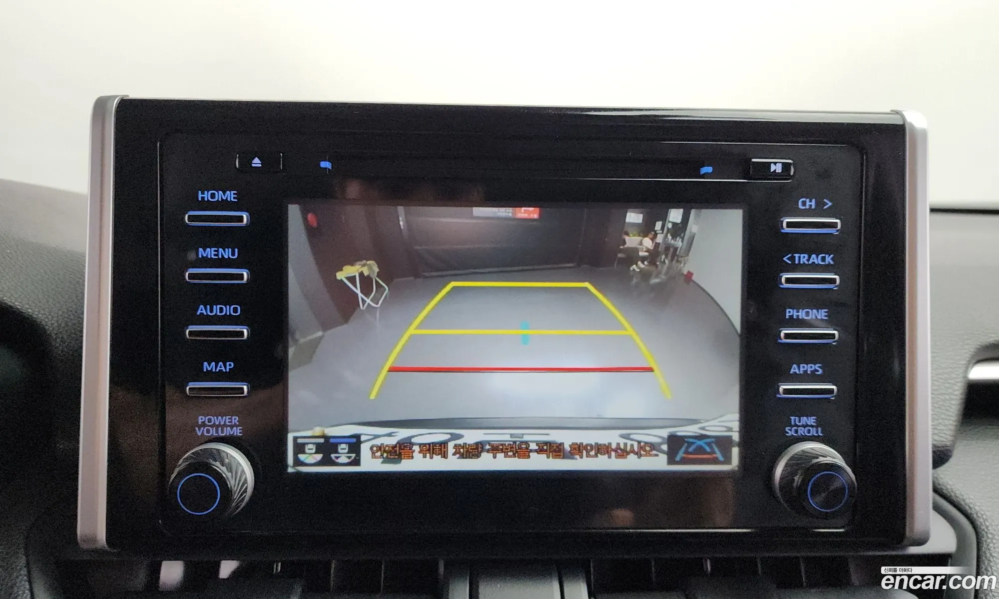 Toyota RAV4 2019 JTMW2RFV2KD017177 — 4