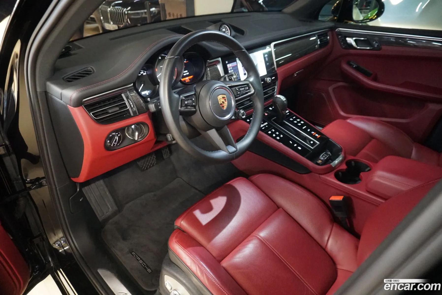 Porsche Macan 2022 — 15