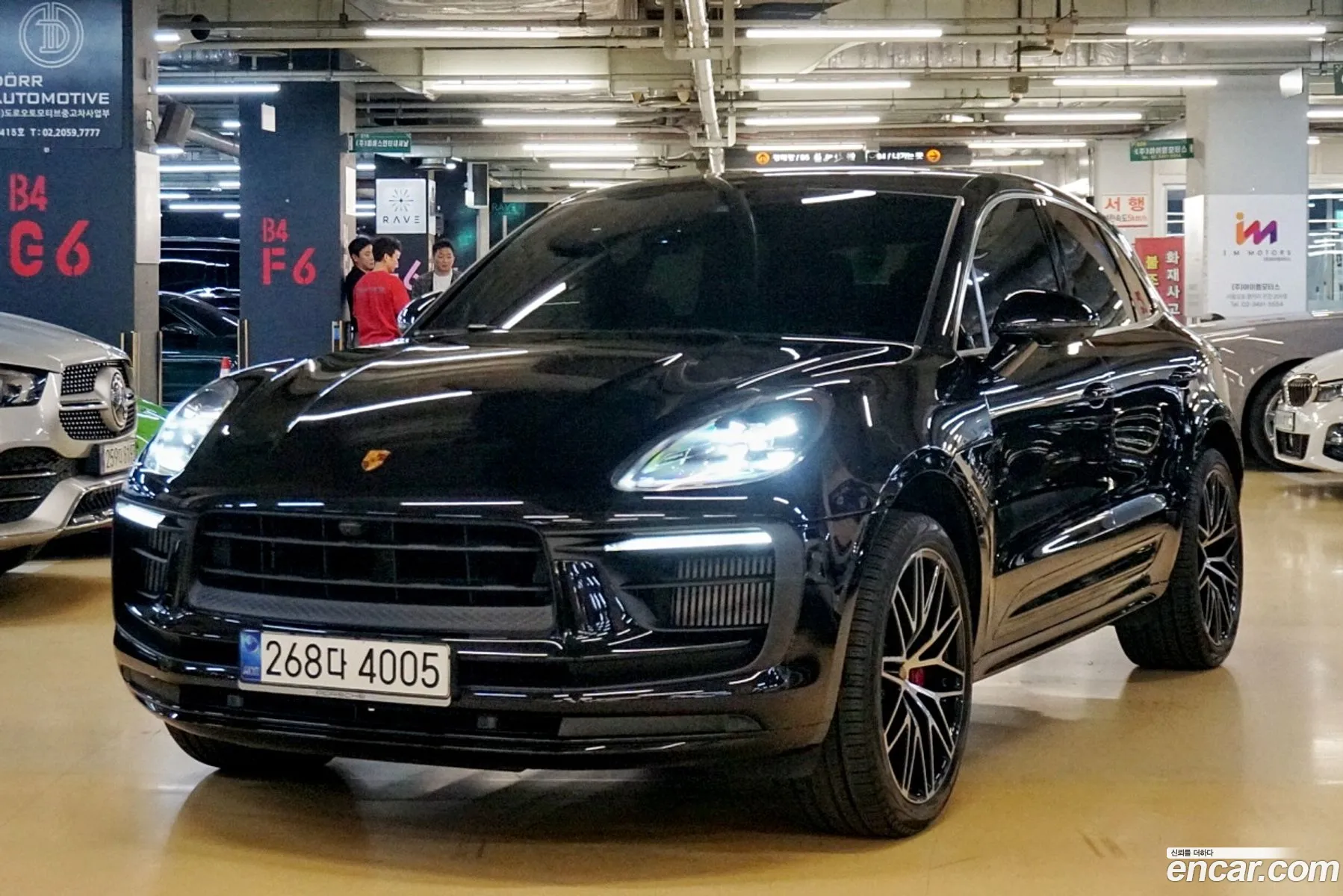 Porsche Macan 2022 — 18