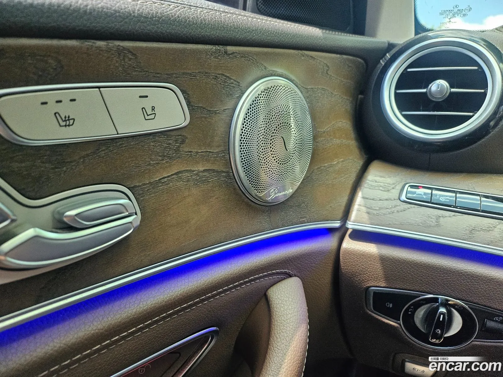 Mercedes-Benz E-Class W213 2017 — 15