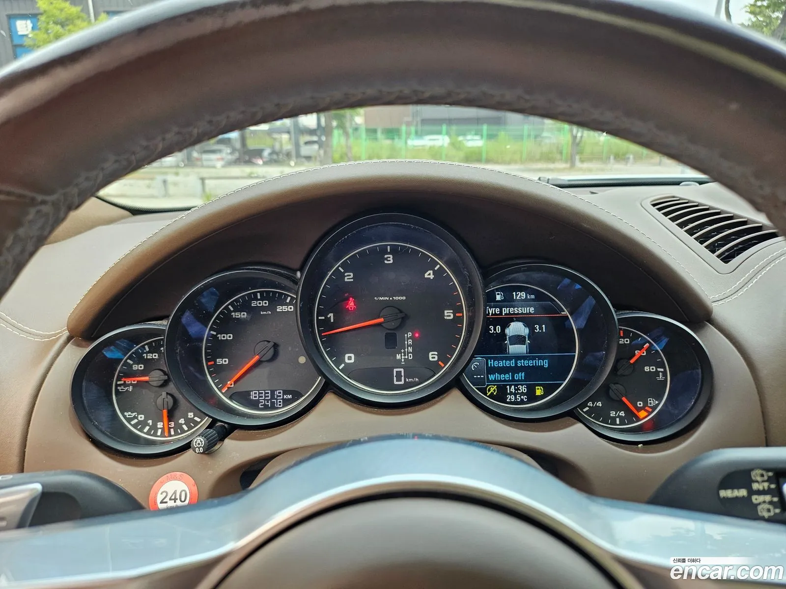 Porsche Cayenne 2017 — 2