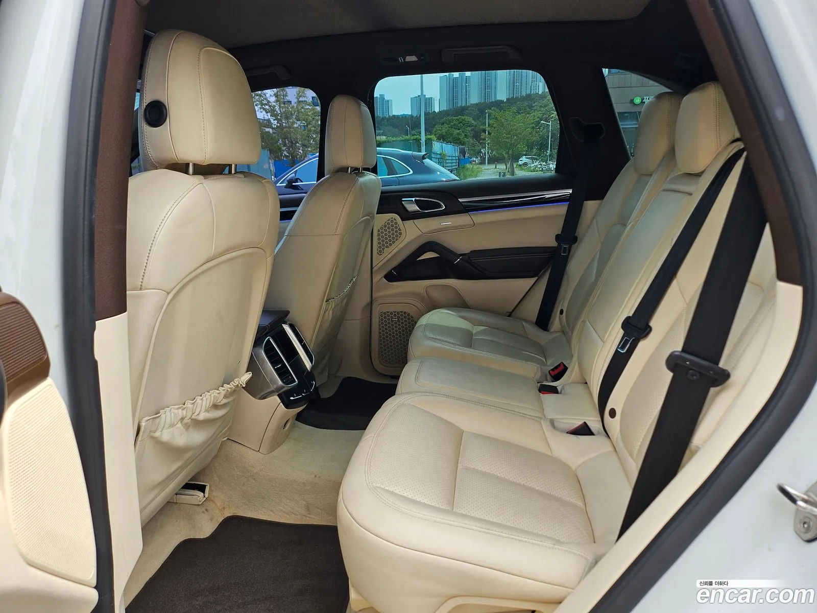 Porsche Cayenne 2017 — 13