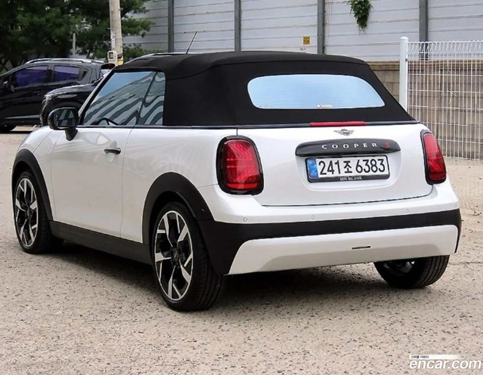 Mini Cooper S Convertible 2026 — 18