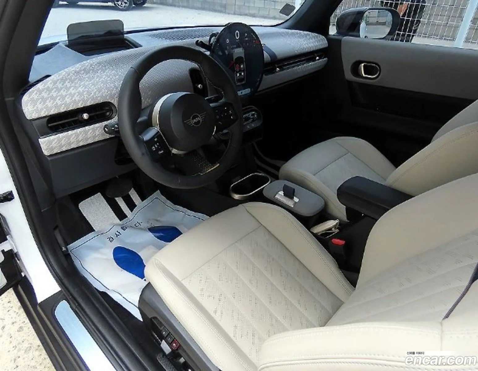 Mini Cooper S Convertible 2026 — 9