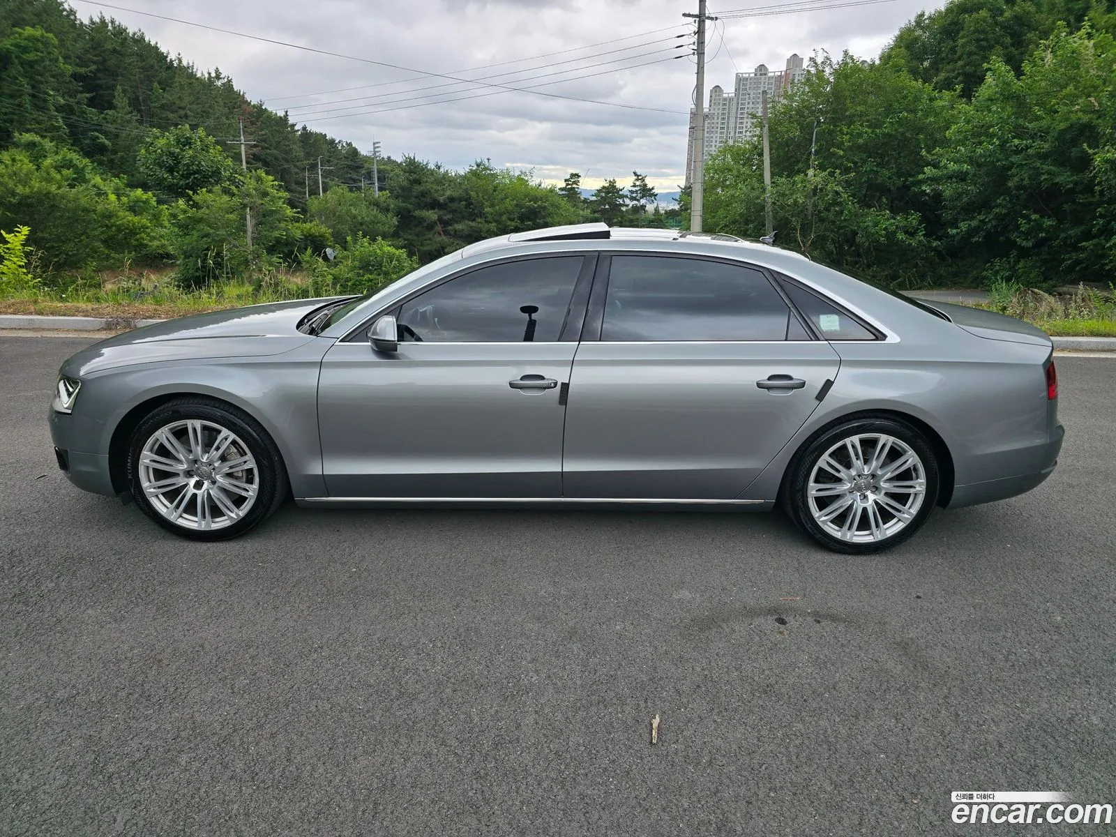 Audi A8 2012 — 14