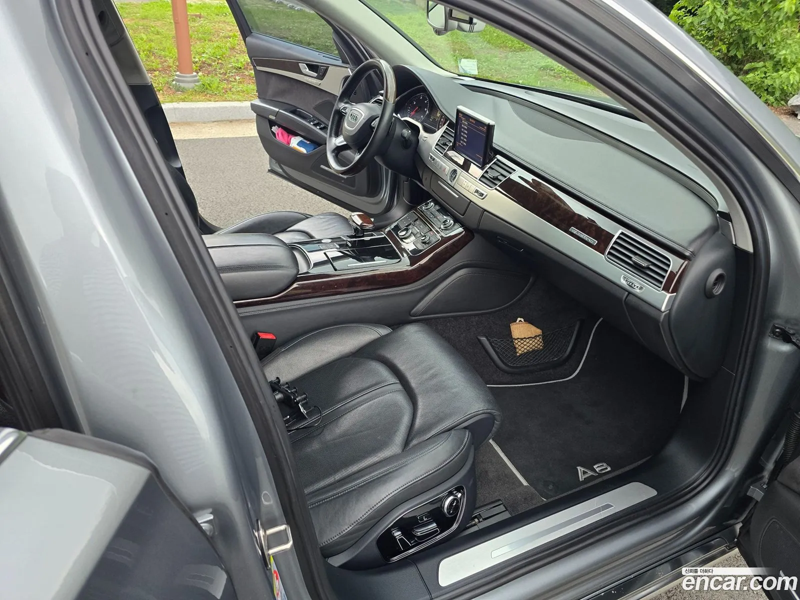 Audi A8 2012 — 4