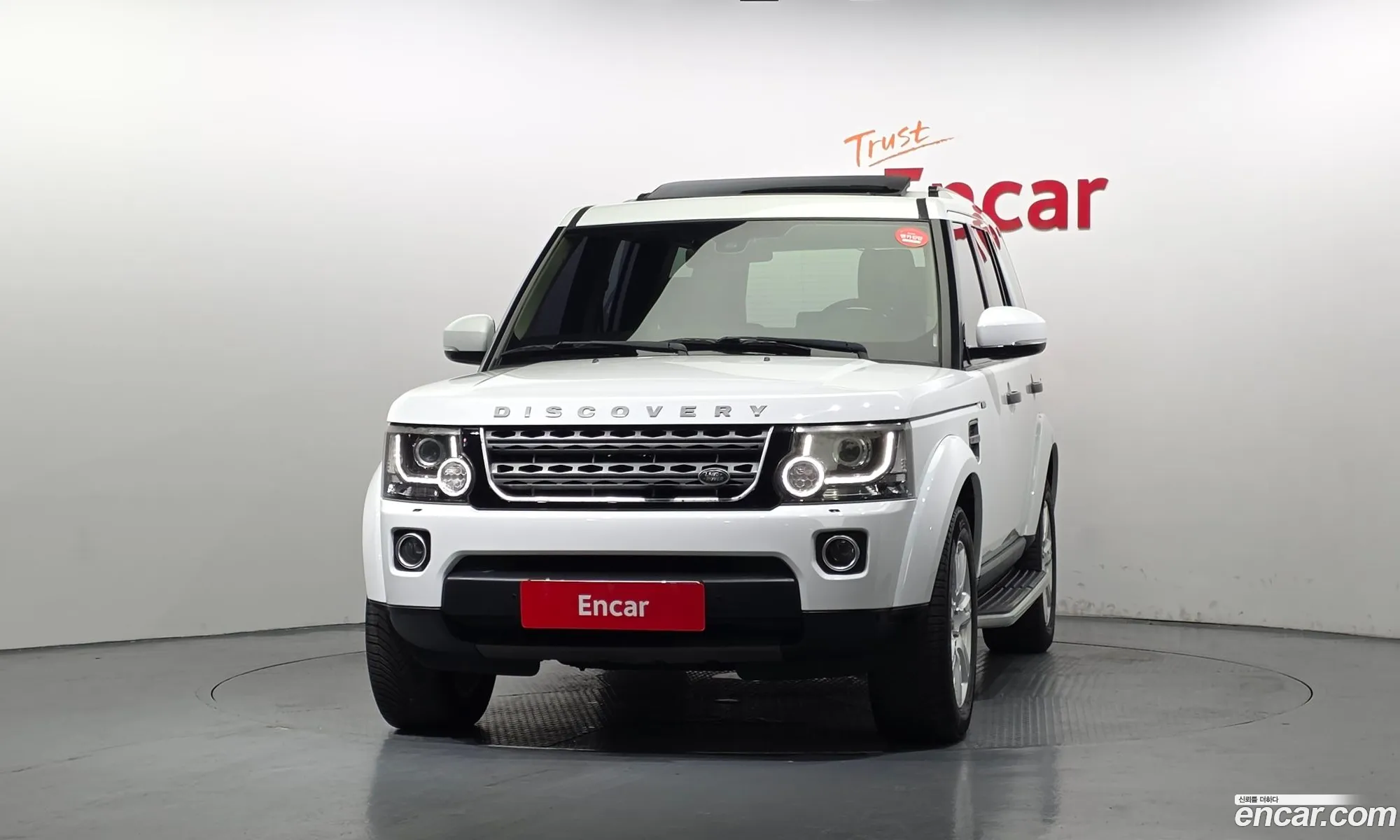 Land Rover Discovery 4 2016 SALLAAAG6GA802415 — 17