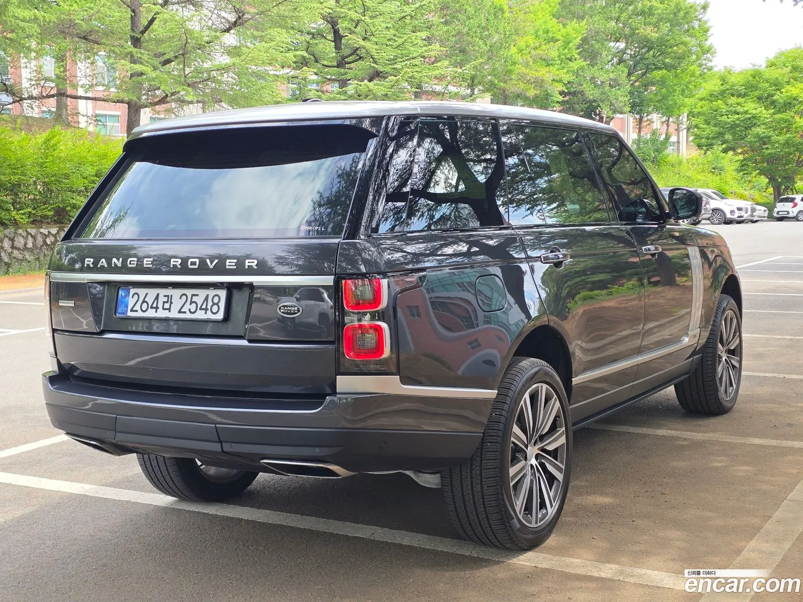 Land Rover Range Rover 2016 — 17