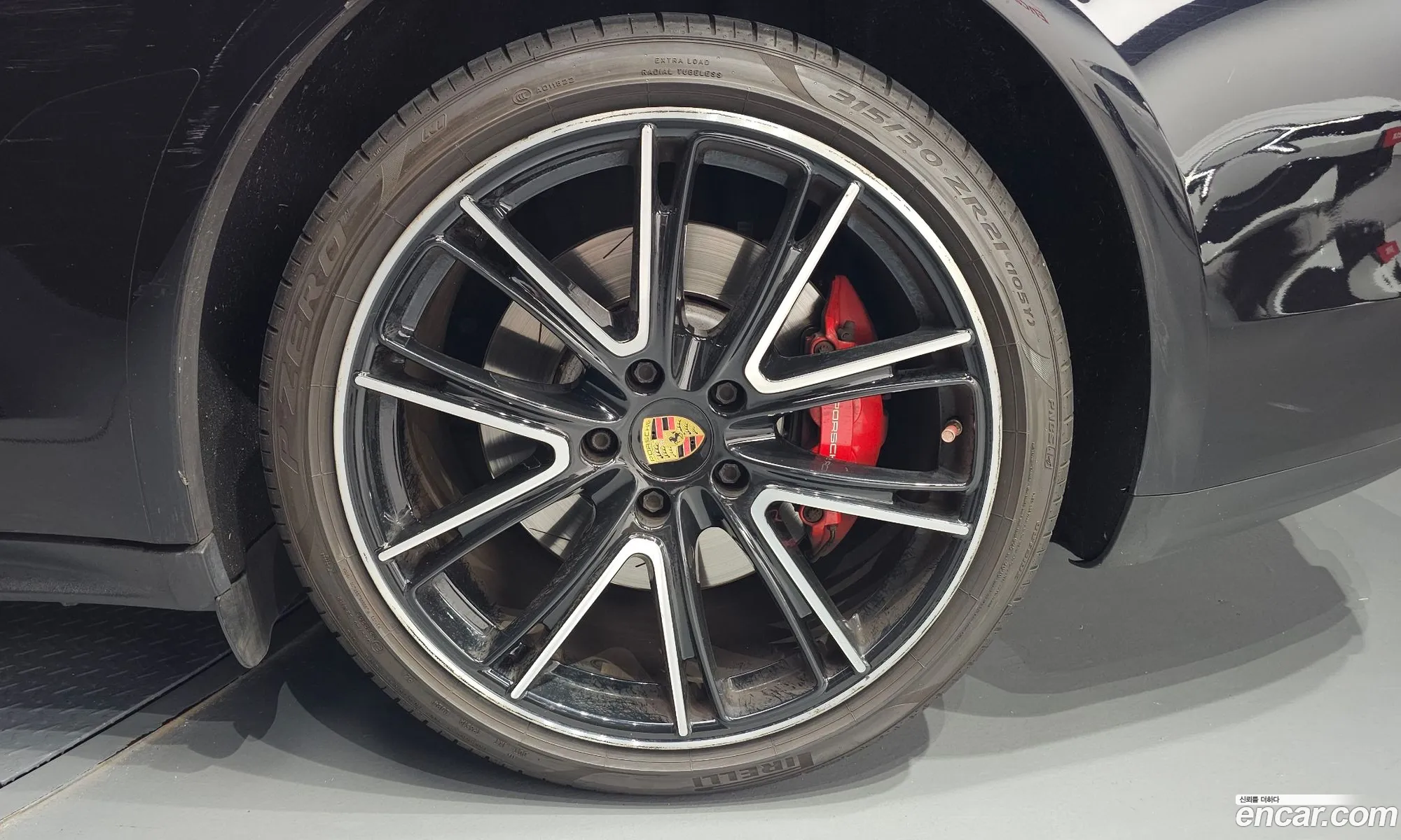Porsche Panamera 2017 WP0AF2979HL150455 — 33