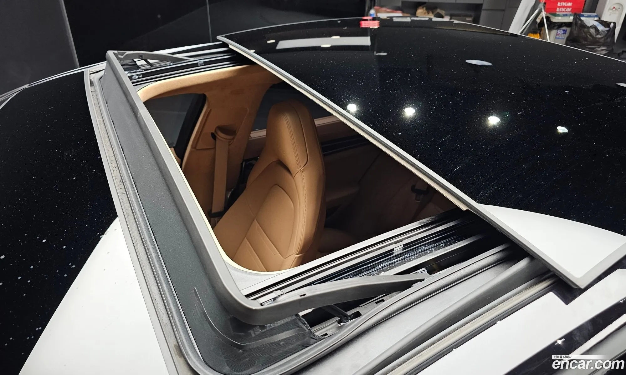 Porsche Panamera 2017 WP0AF2979HL150455 — 32