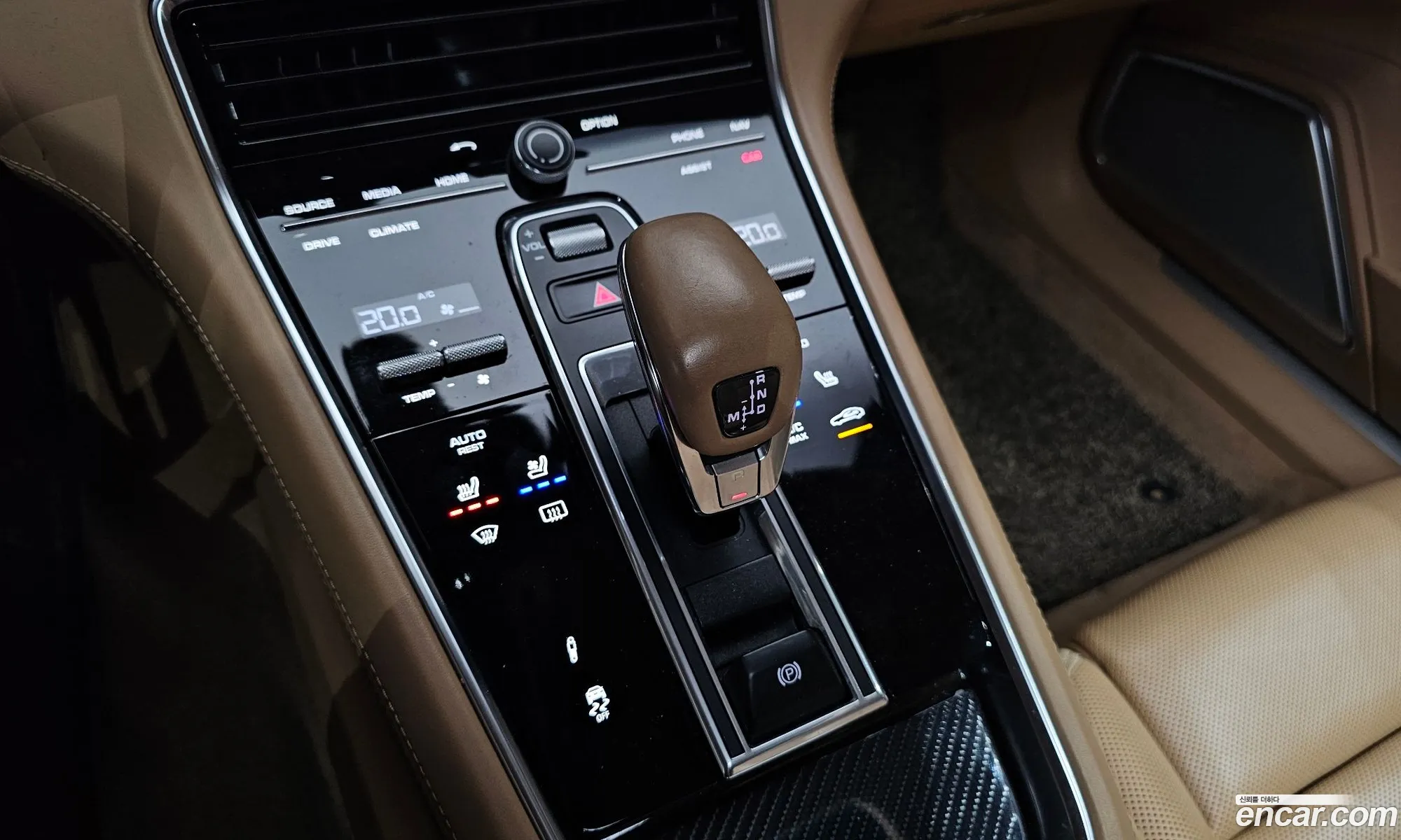 Porsche Panamera 2017 WP0AF2979HL150455 — 27