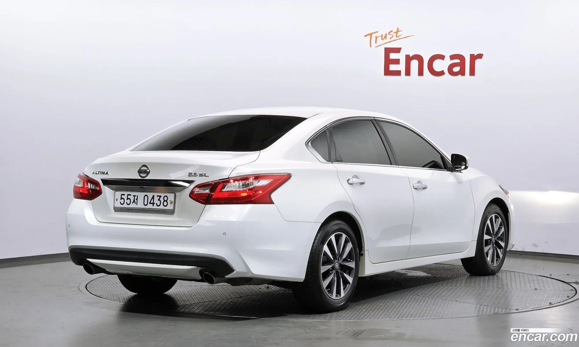 Nissan Altima 2016 1N4BL3AP5HC104450 — 13