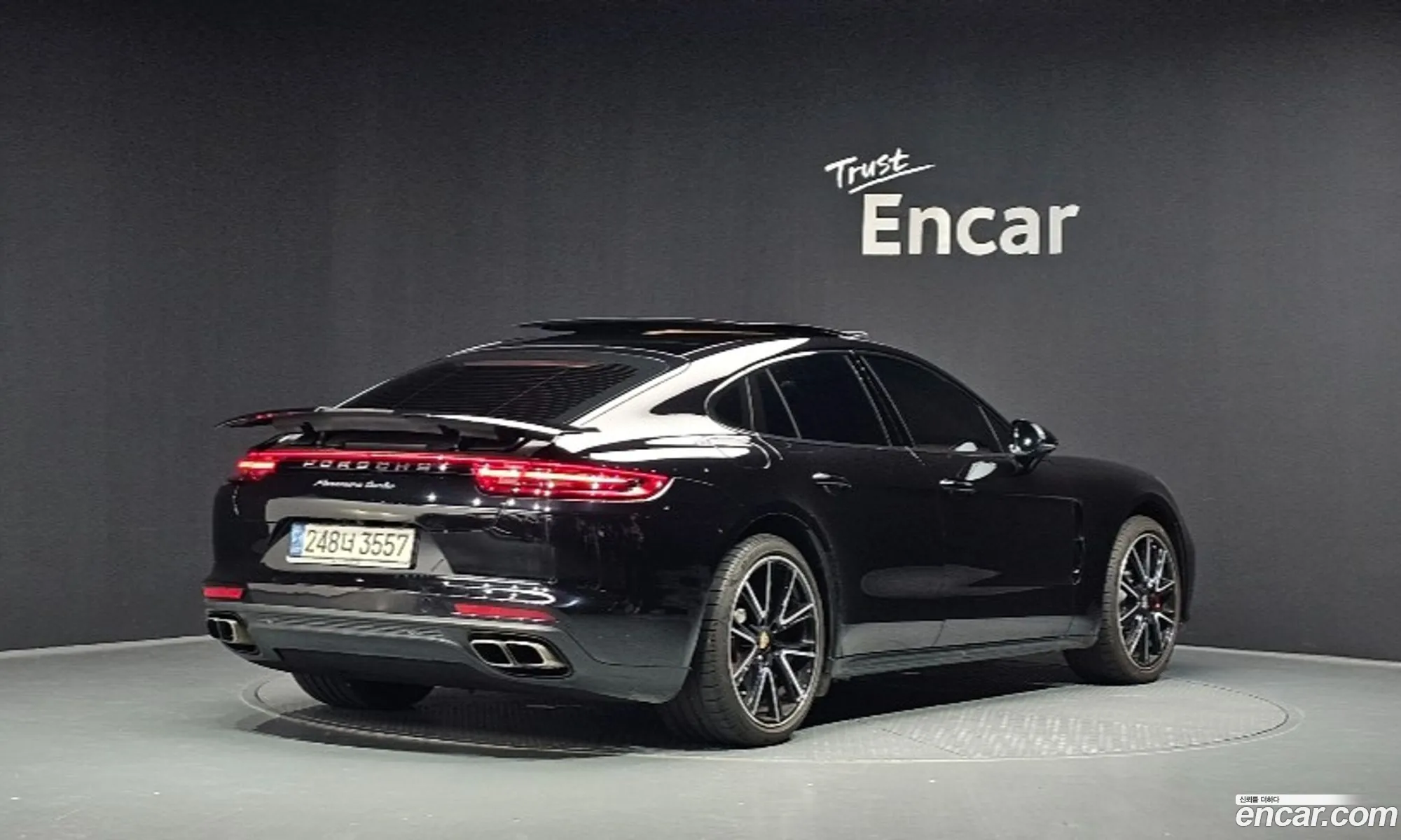 Porsche Panamera 2017 — 11