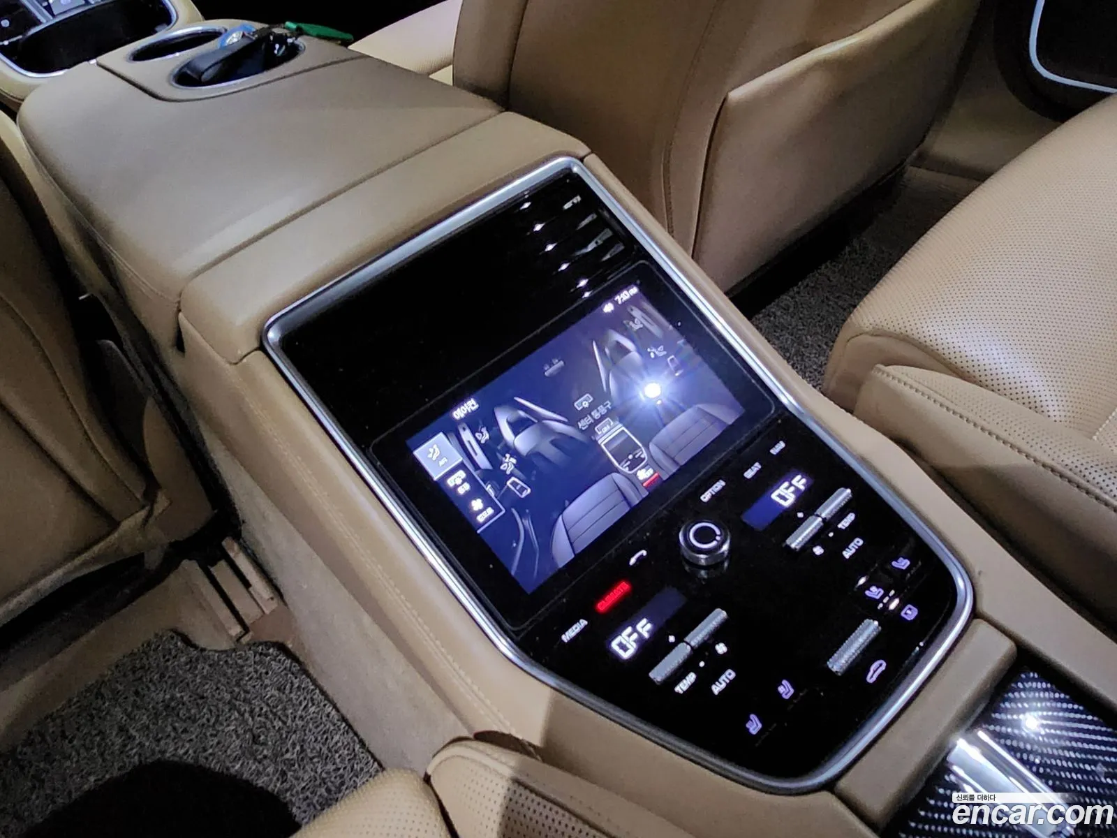 Porsche Panamera 2017 — 18
