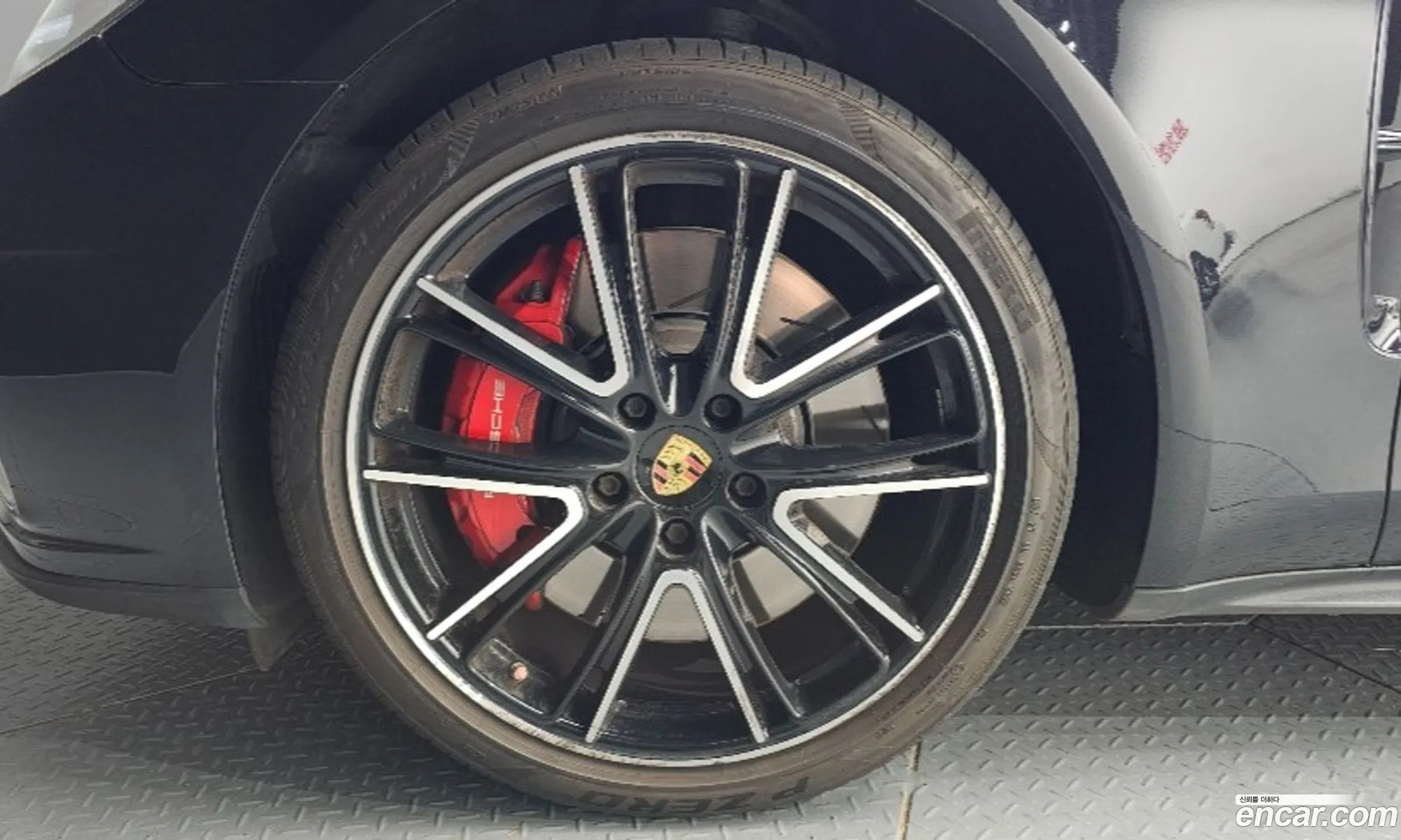 Porsche Panamera 2017 — 19