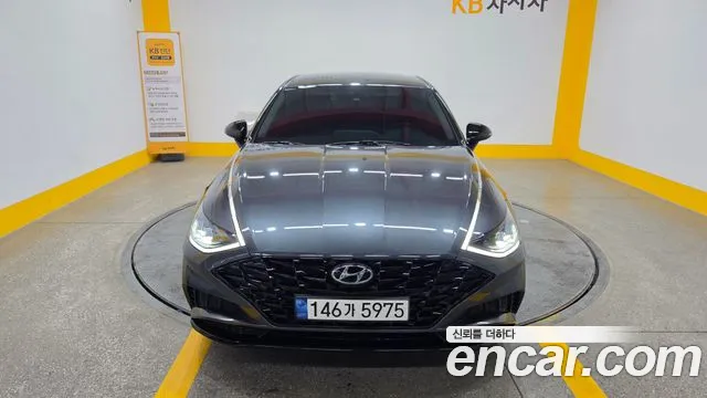 Hyundai Sonata 2022 — 2