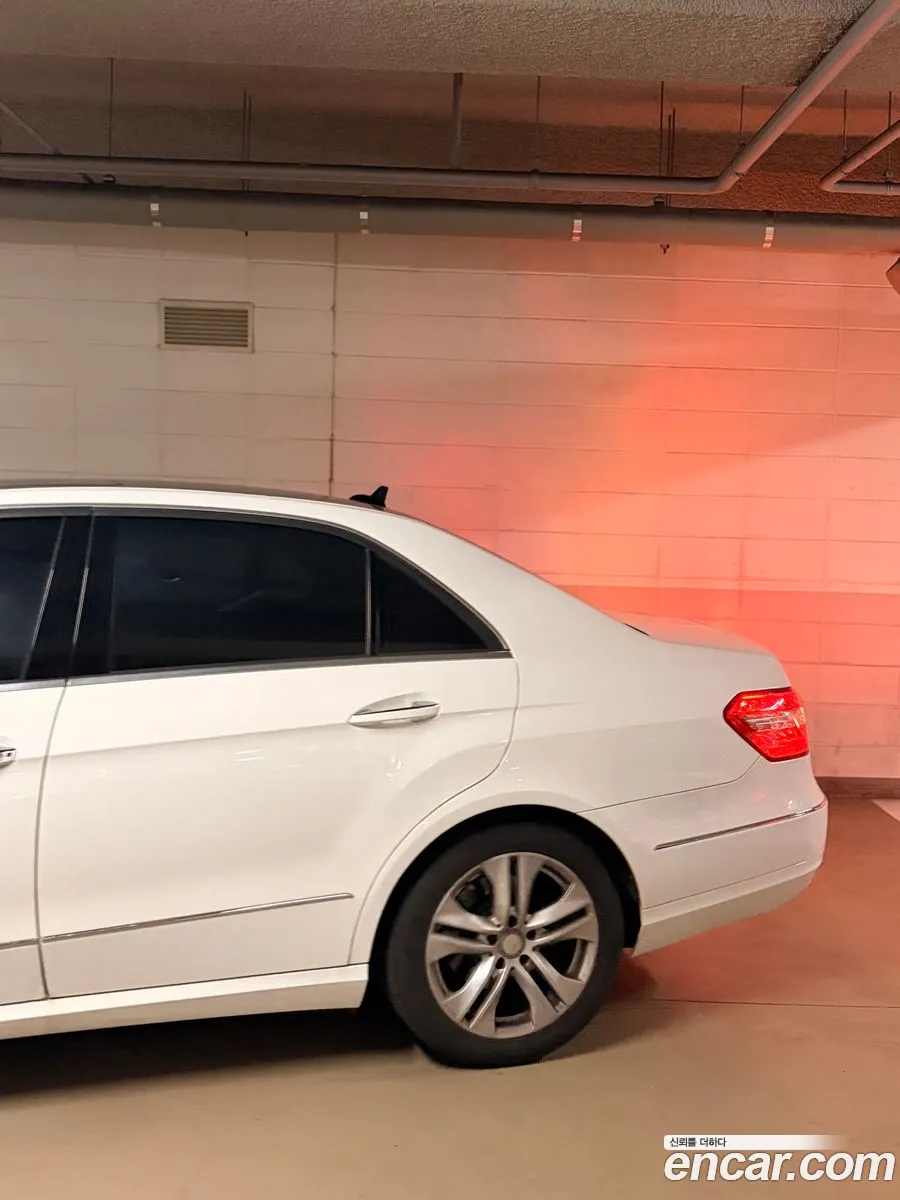 Mercedes-Benz E-Class W212 2013 — 2
