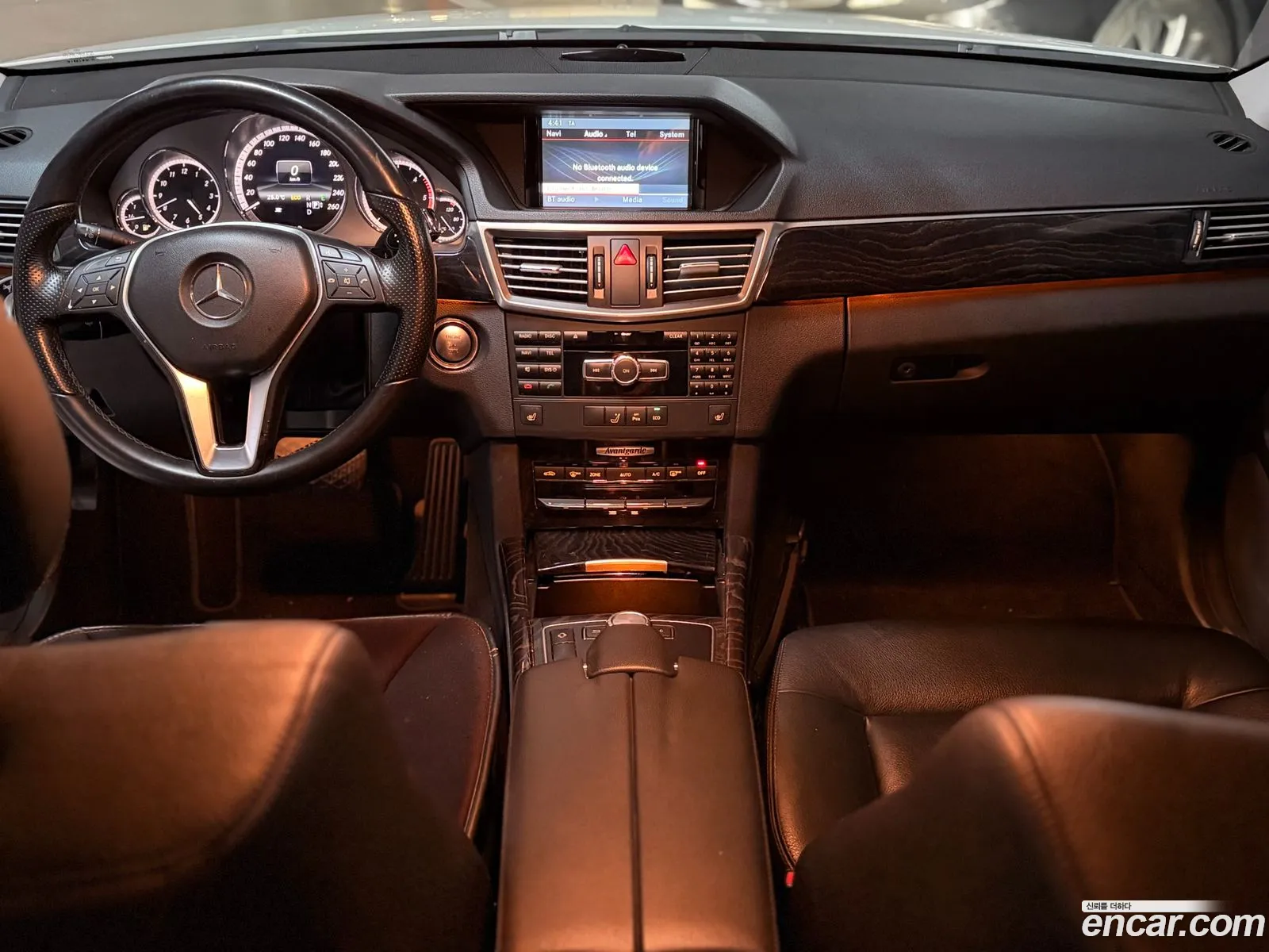 Mercedes-Benz E-Class W212 2013 — 17