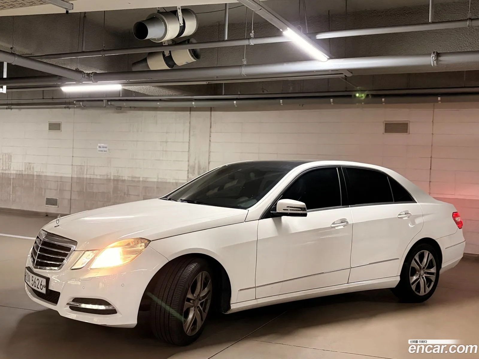 Mercedes-Benz E-Class W212 2013 — 9