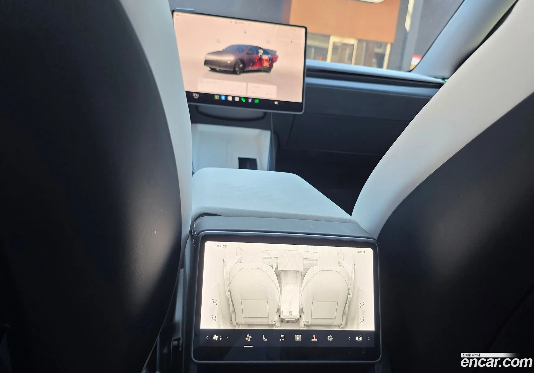 Tesla Model Y 2025 — 9