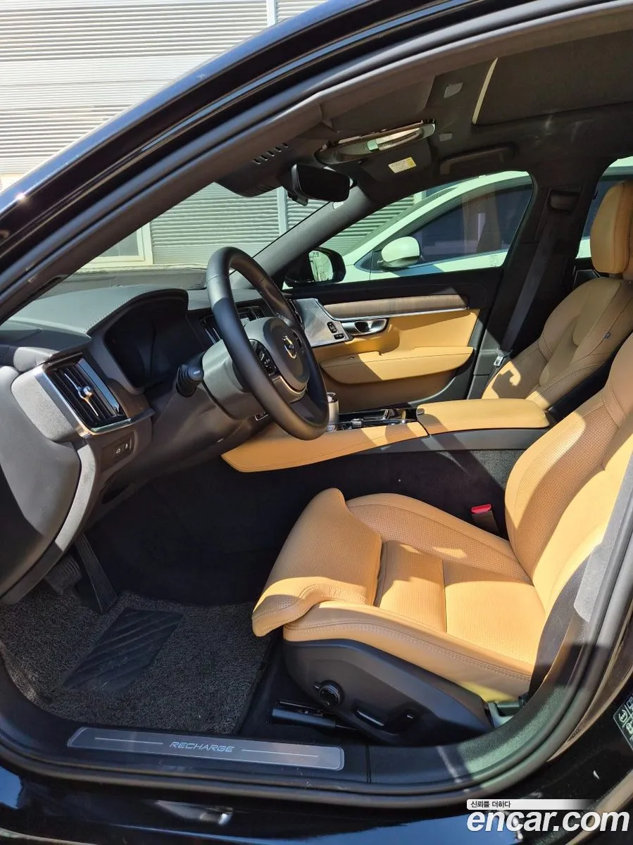 Volvo S90 2024 — 16