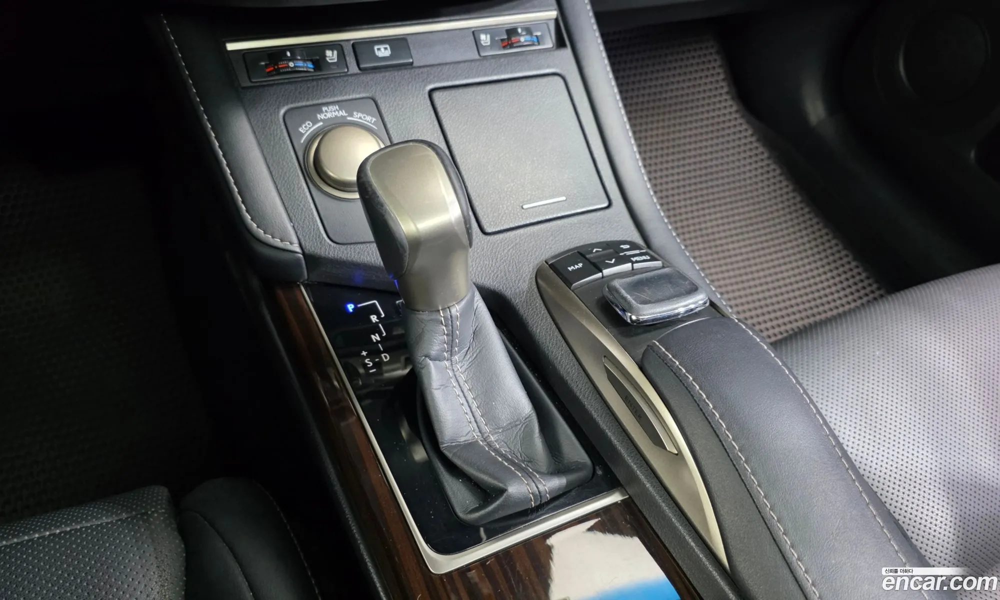 Lexus ES350 2017 — 6
