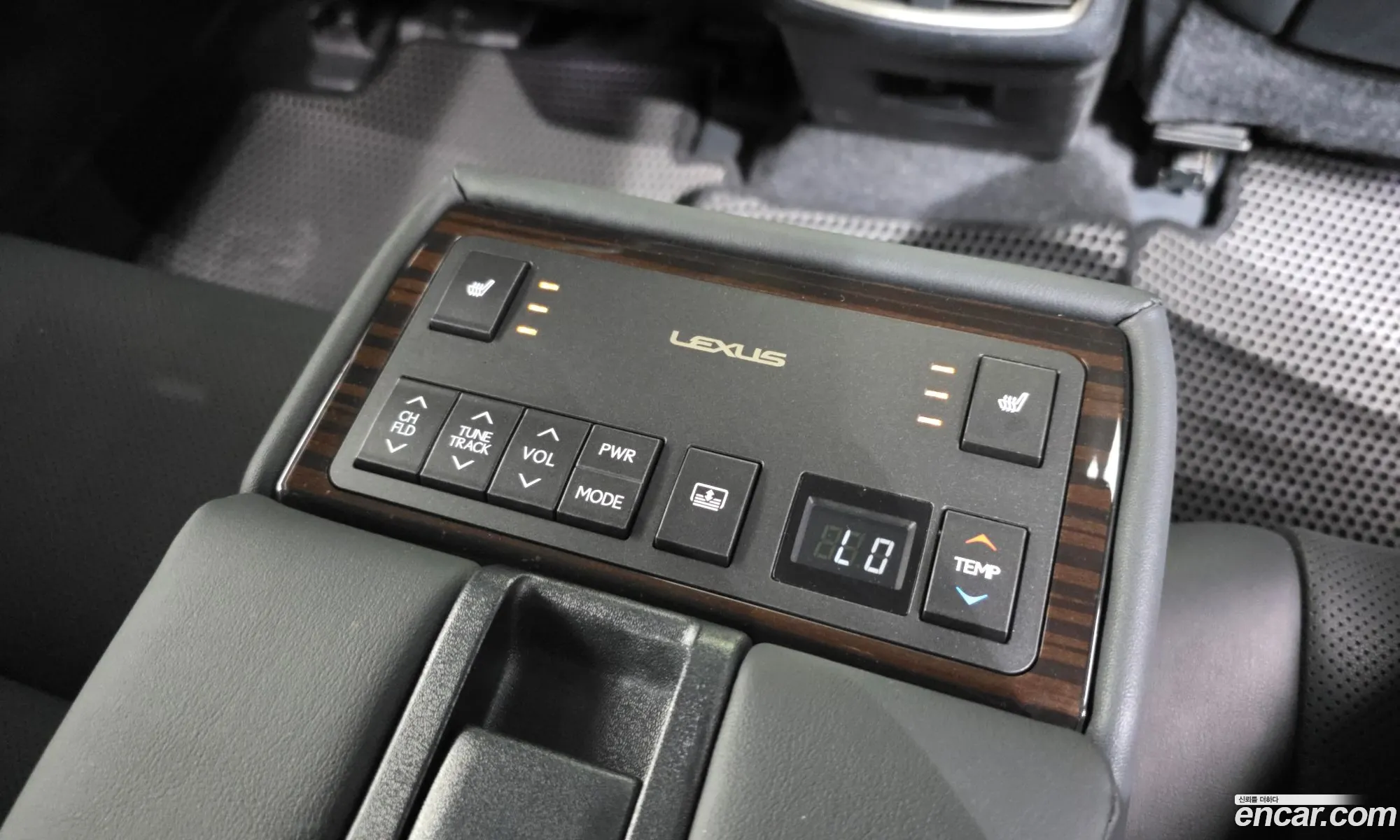 Lexus ES350 2017 — 14