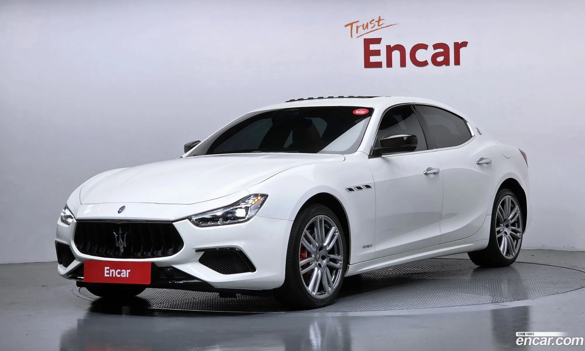 Maserati Ghibli 2017 — 18