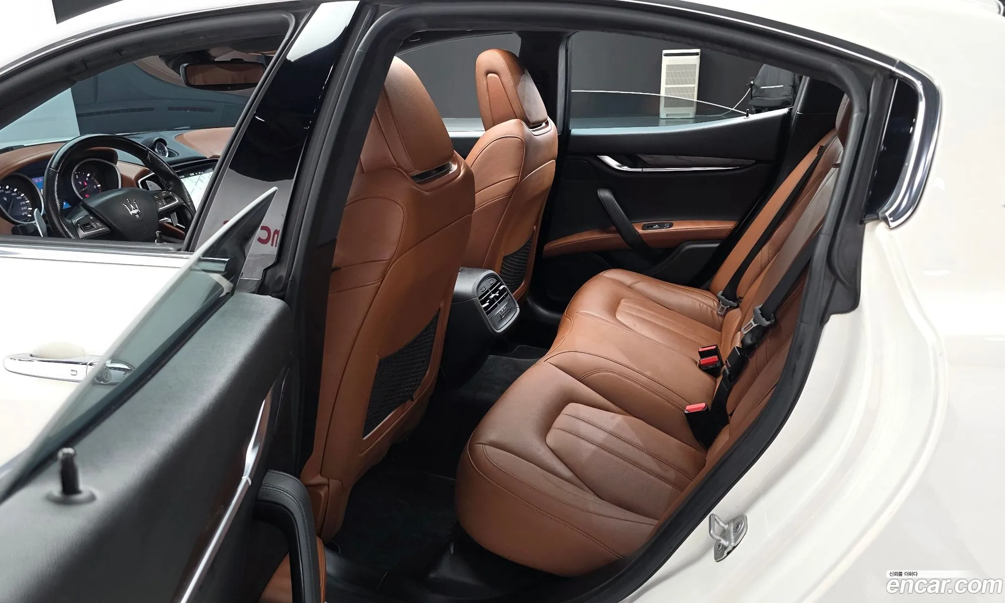 Maserati Ghibli 2017 — 16