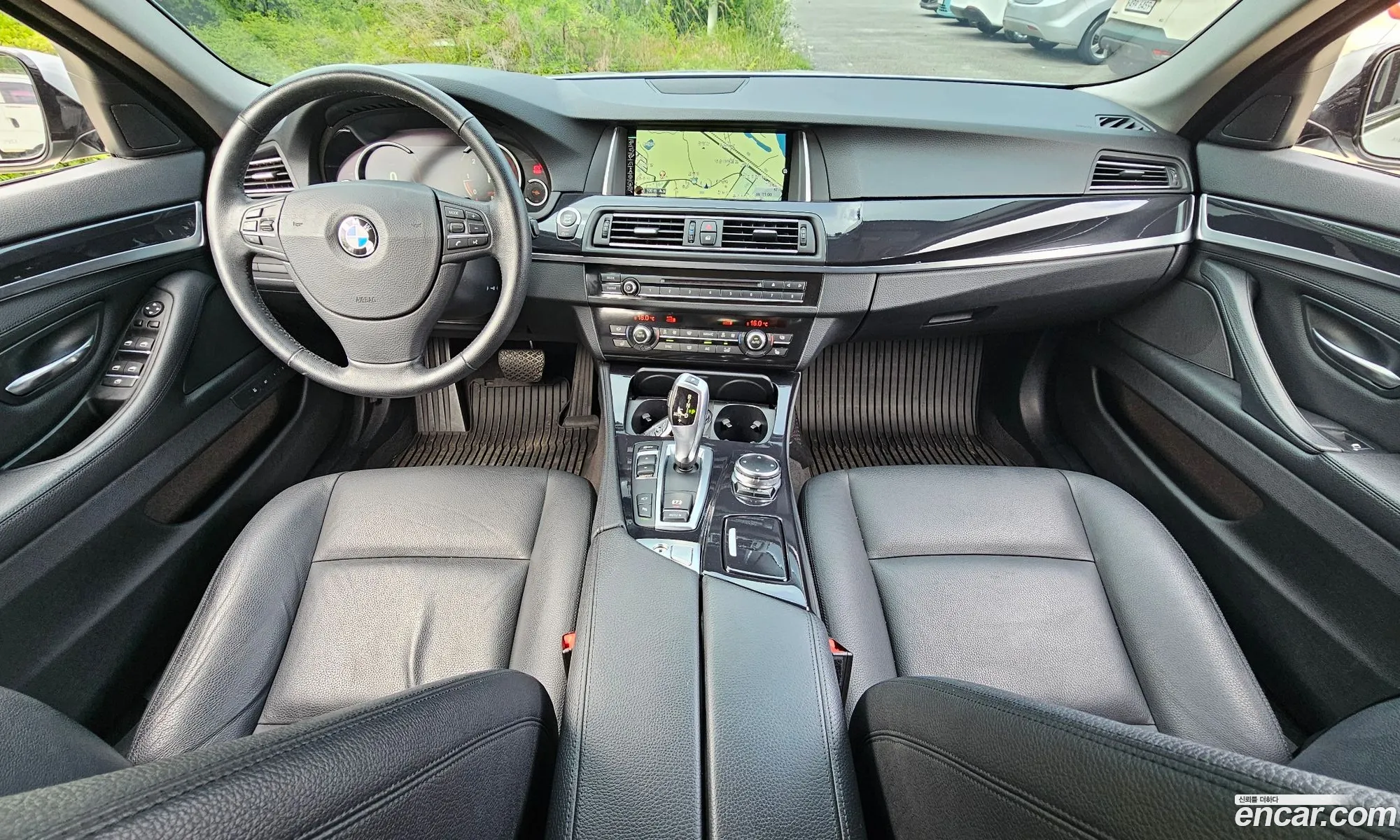 BMW 5 Series 2016 WBA5E5100GG072771 — 2