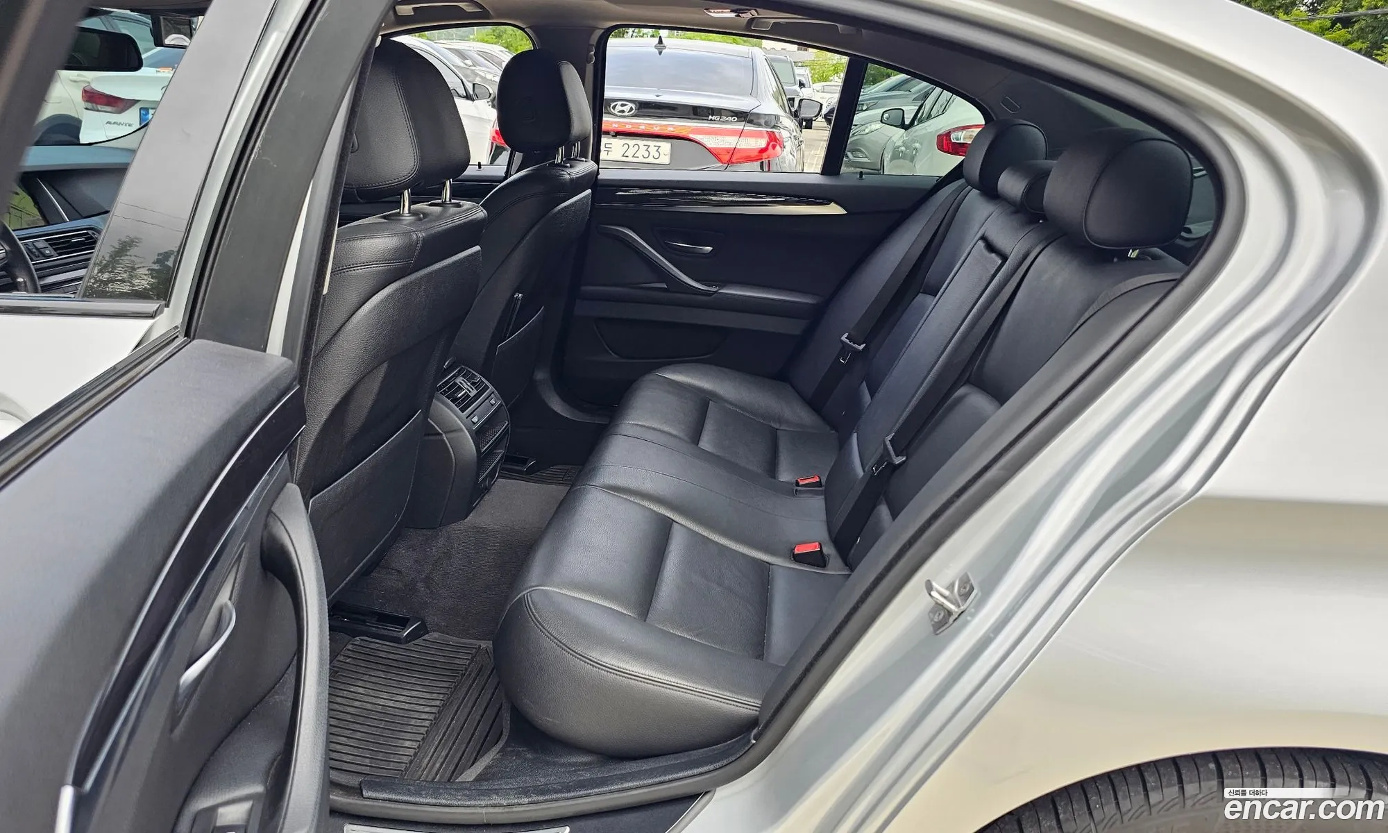 BMW 5 Series 2016 WBA5E5100GG072771 — 9