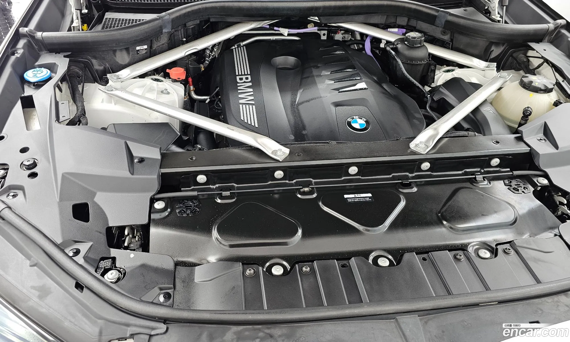 BMW X5 2024 WBA21EU02R9W07195 — 9