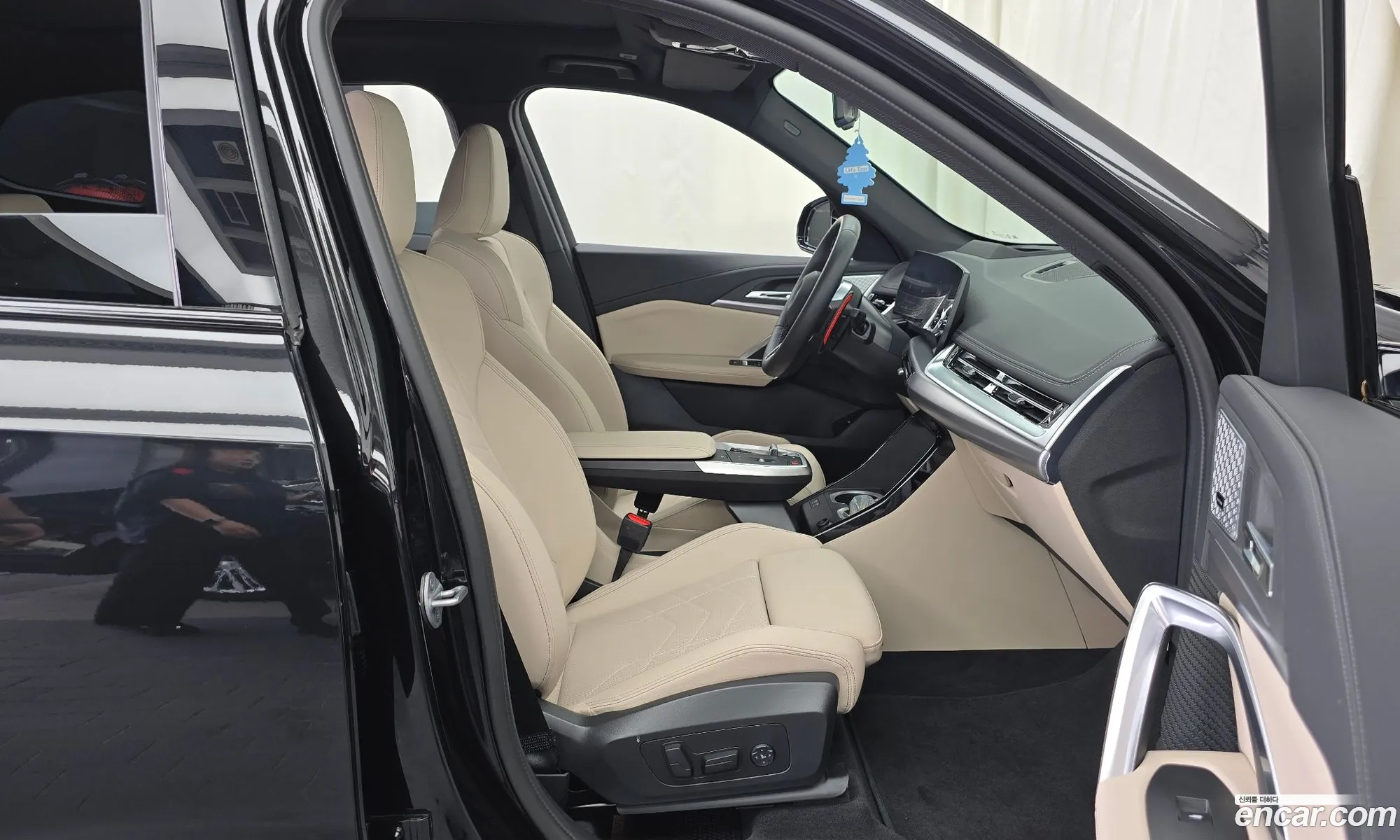 BMW X1 2025 WBA11EF07S5216372 — 31