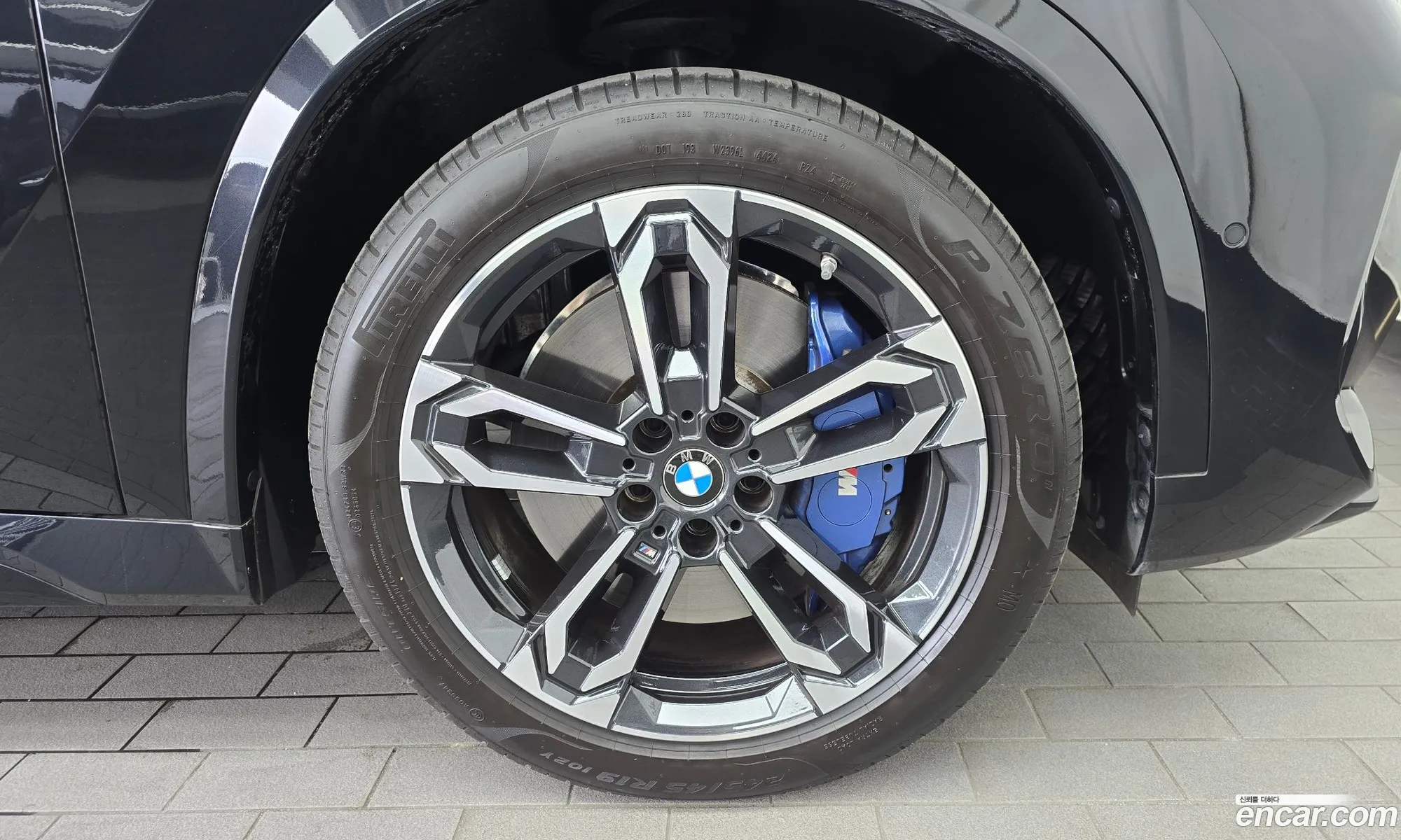 BMW X1 2025 WBA11EF07S5216372 — 4