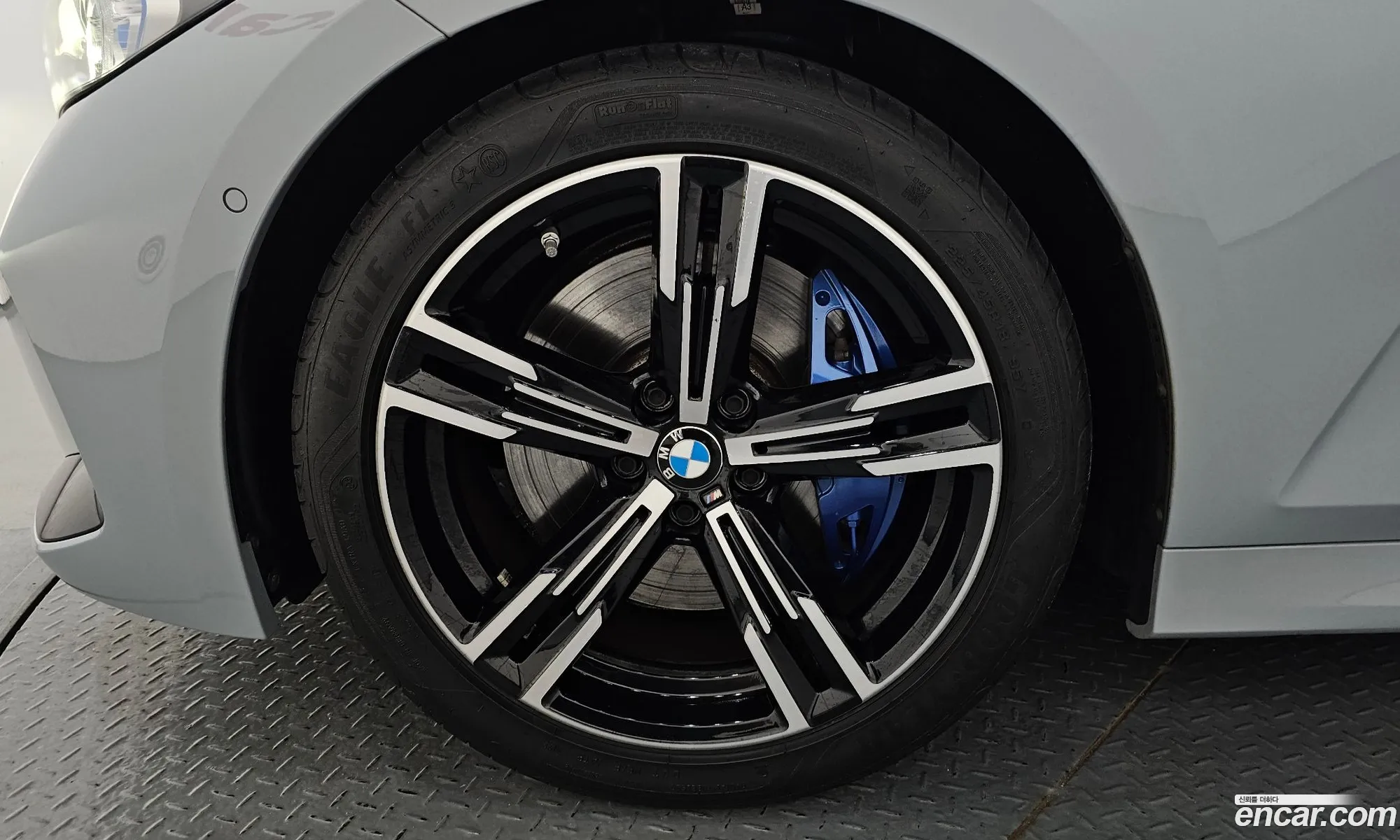 BMW 3 Series 2023 WBA31FU05PFN92104 — 24