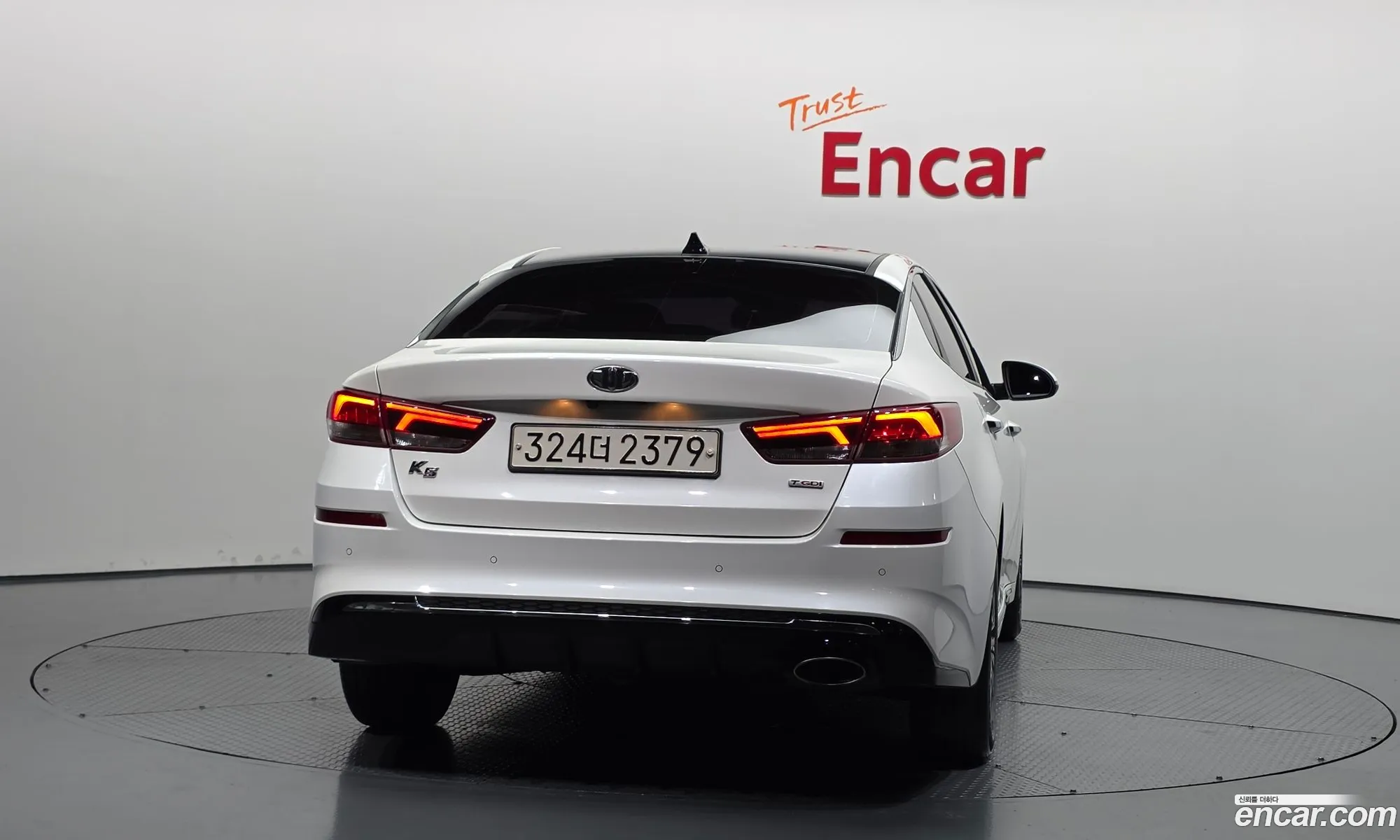 Kia K5 2018 — 2