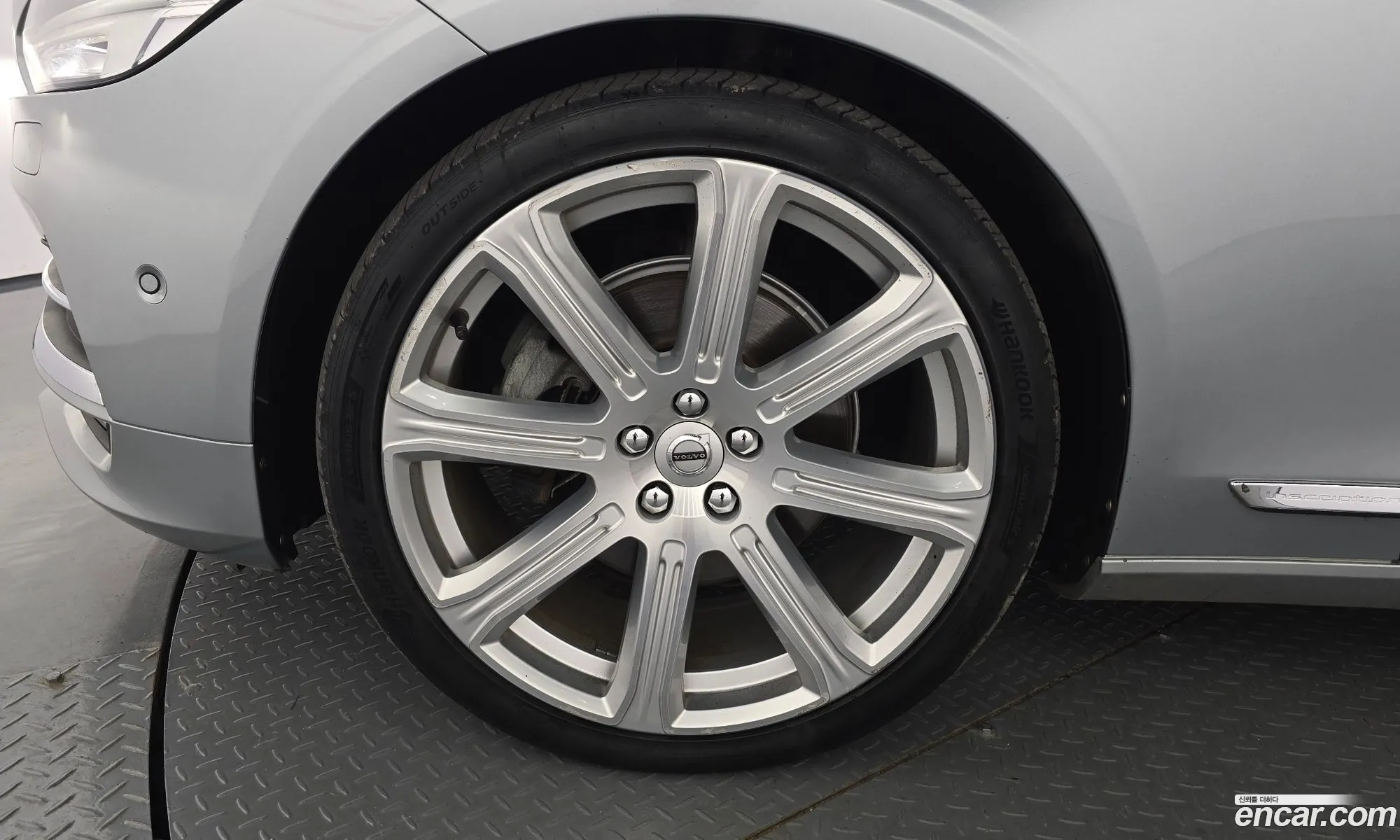 Volvo S90 2017 YV1PS68BCH1003979 — 18