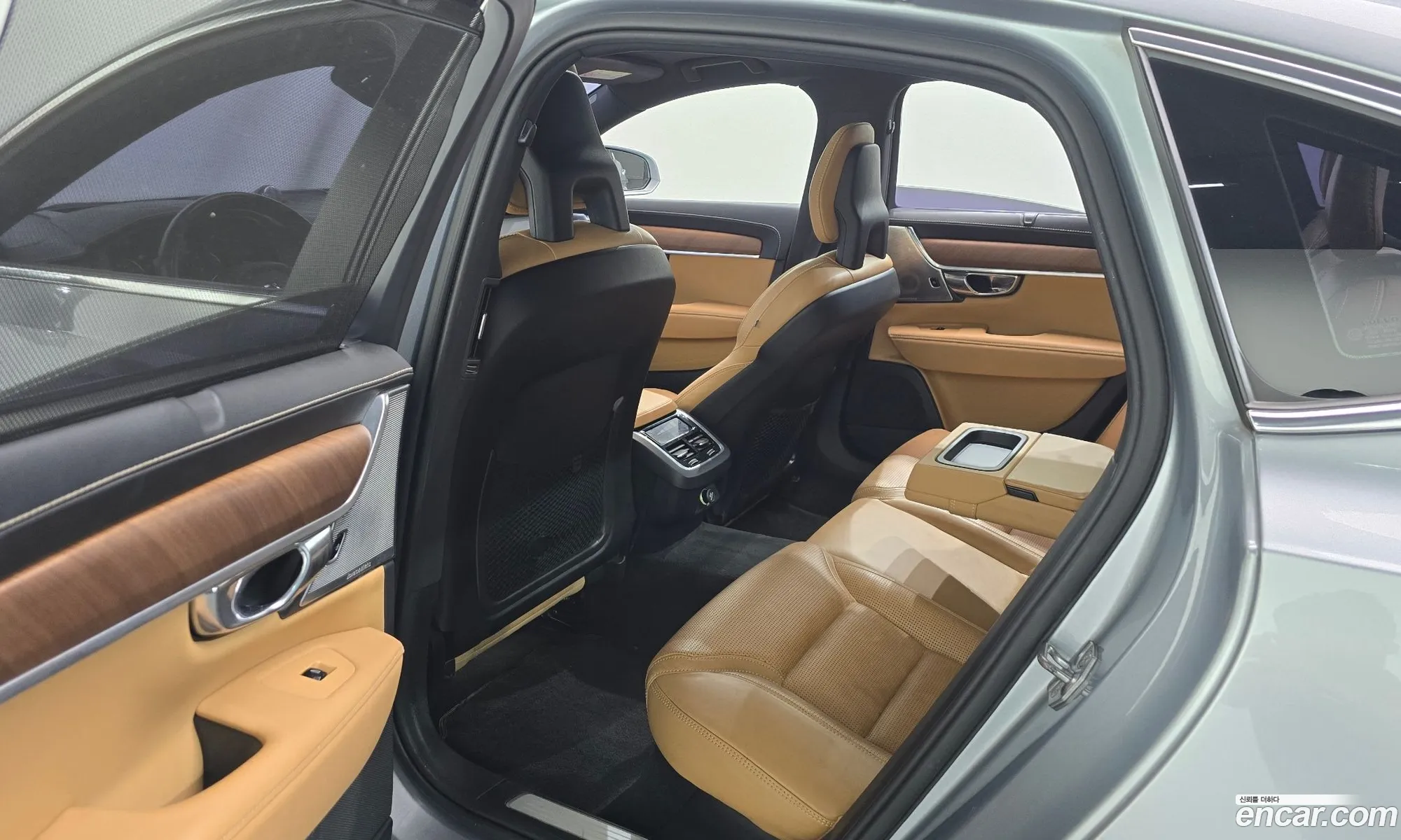 Volvo S90 2017 YV1PS68BCH1003979 — 14