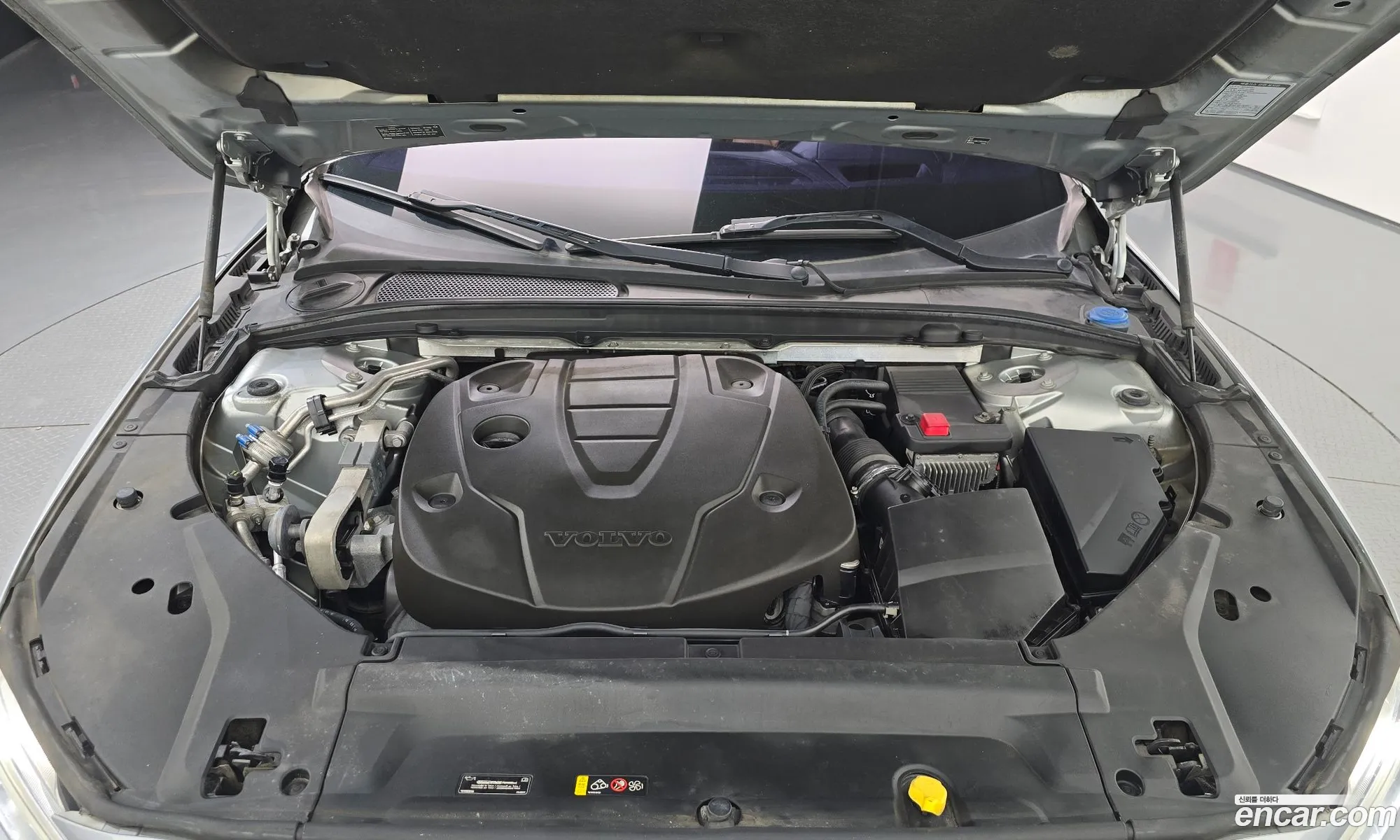 Volvo S90 2017 YV1PS68BCH1003979 — 10