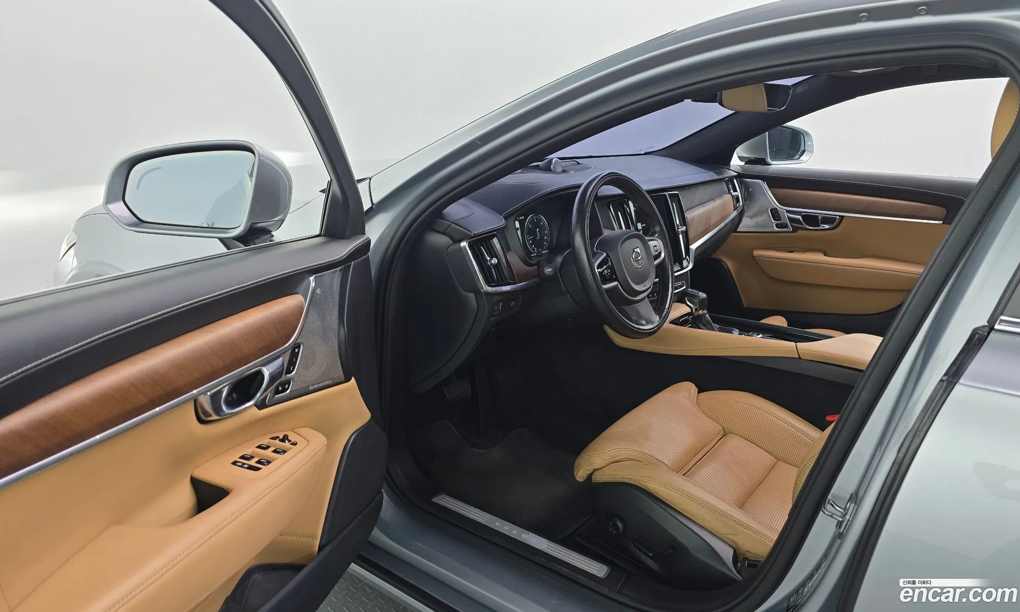 Volvo S90 2017 YV1PS68BCH1003979 — 6