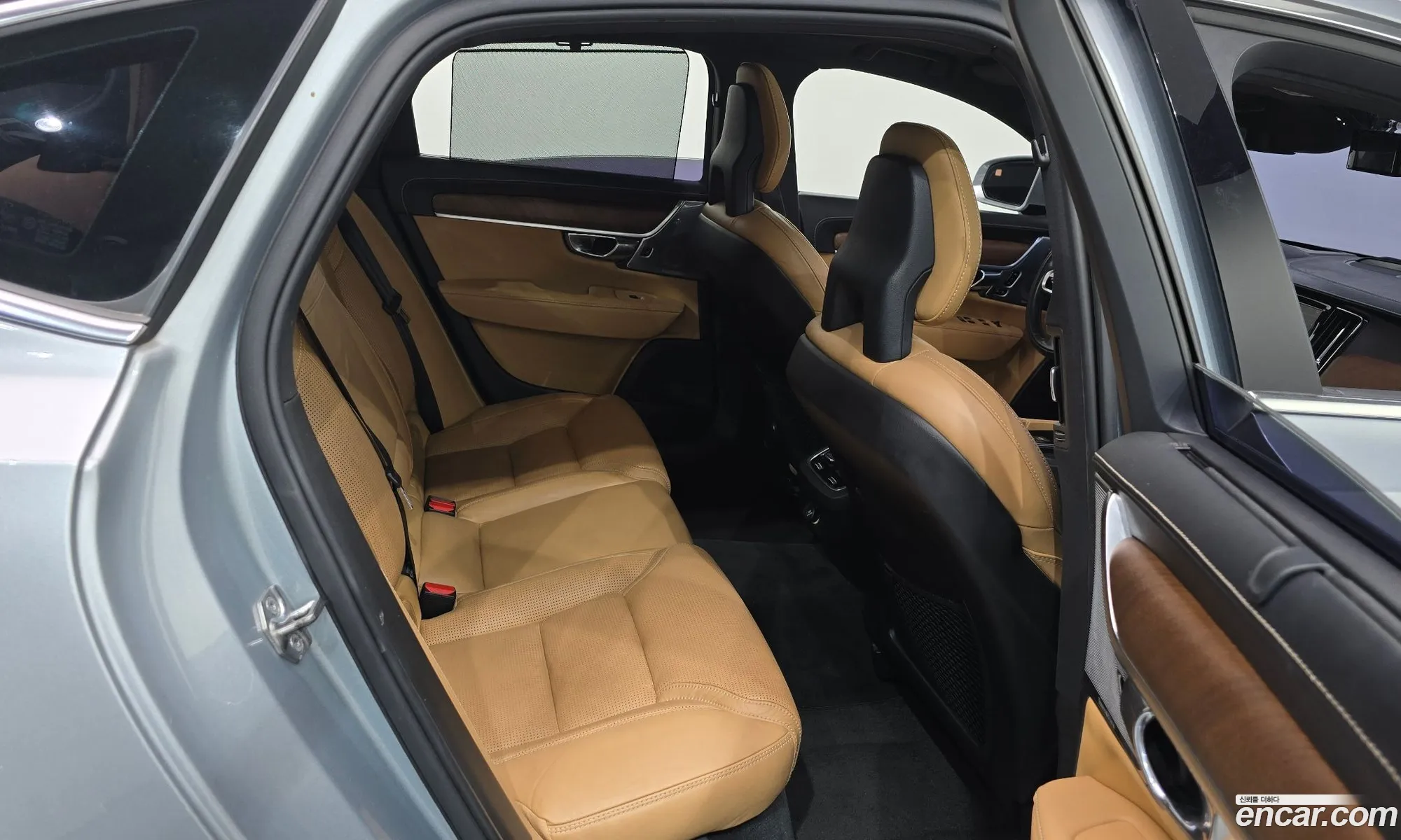 Volvo S90 2017 YV1PS68BCH1003979 — 16