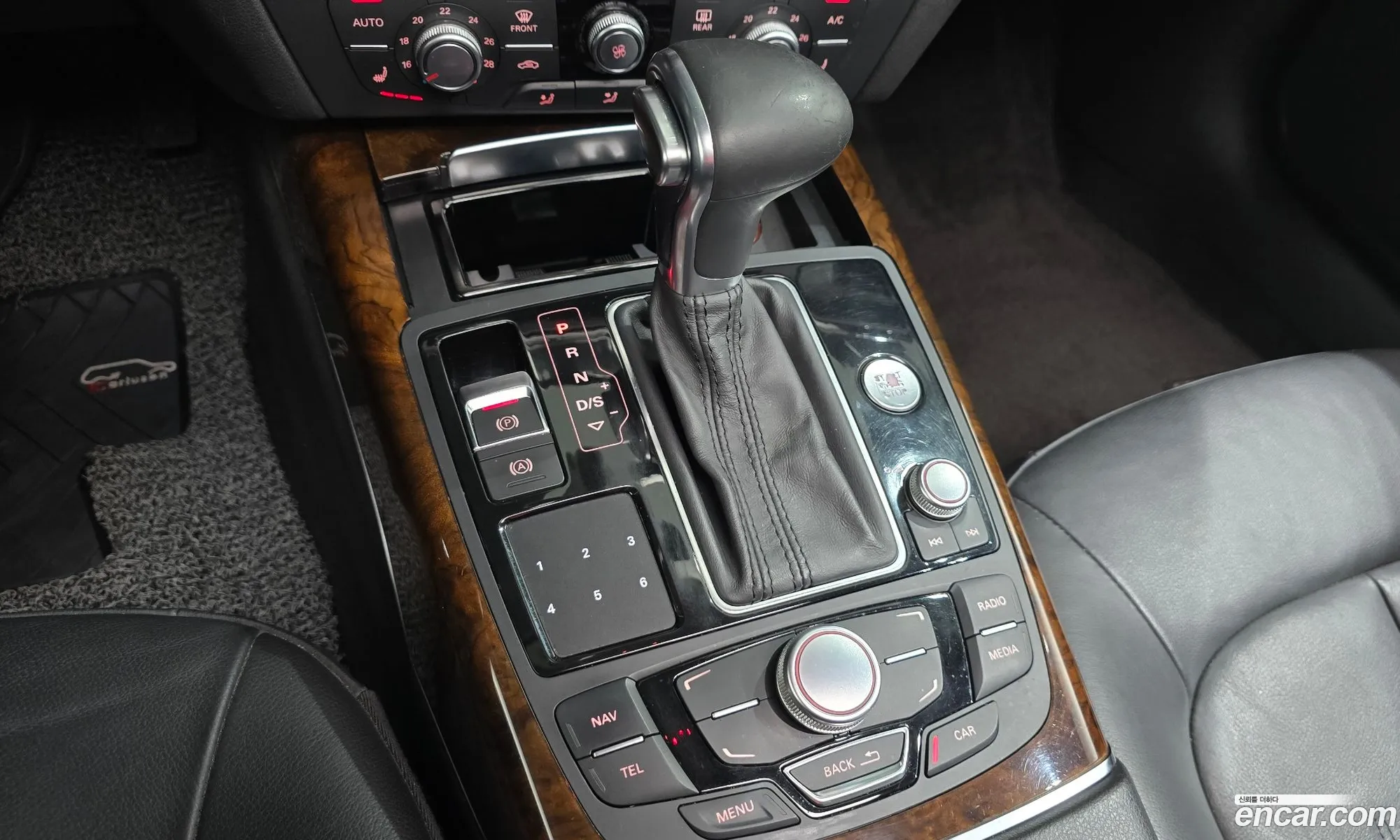Audi A6 2014 — 16