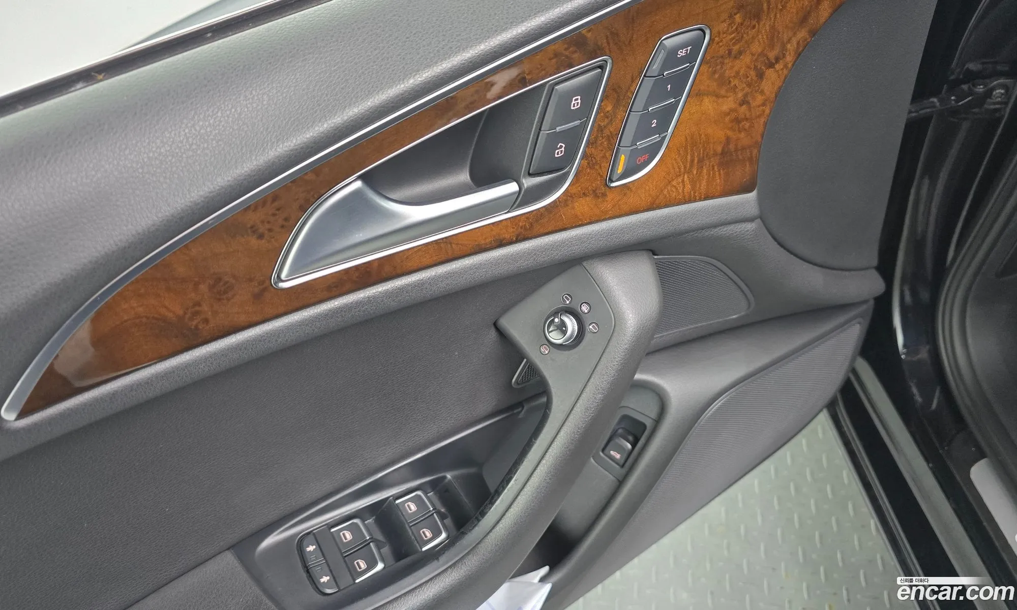 Audi A6 2014 — 3