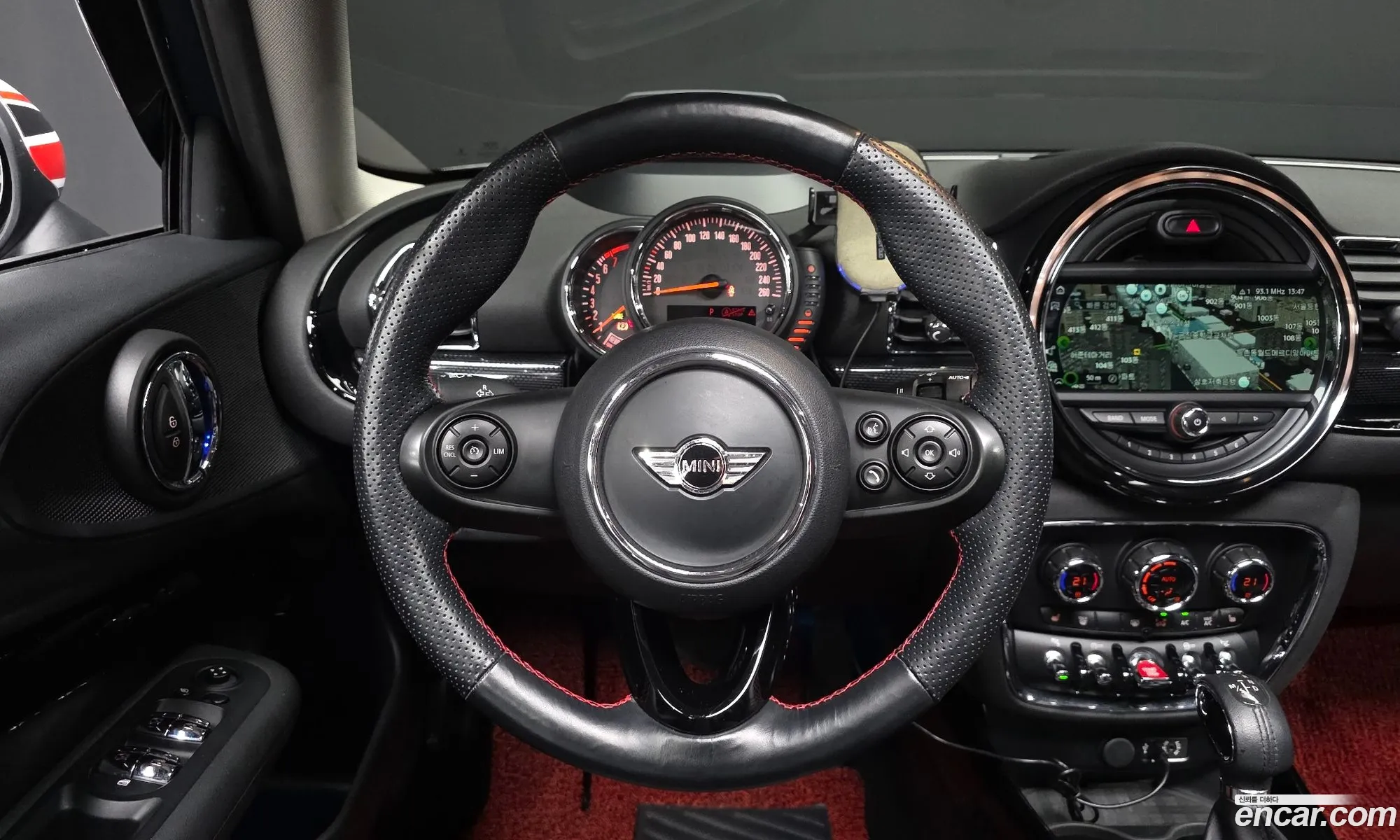 Mini Cooper Clubman 2017 WMWLN5109J2G10866 — 10