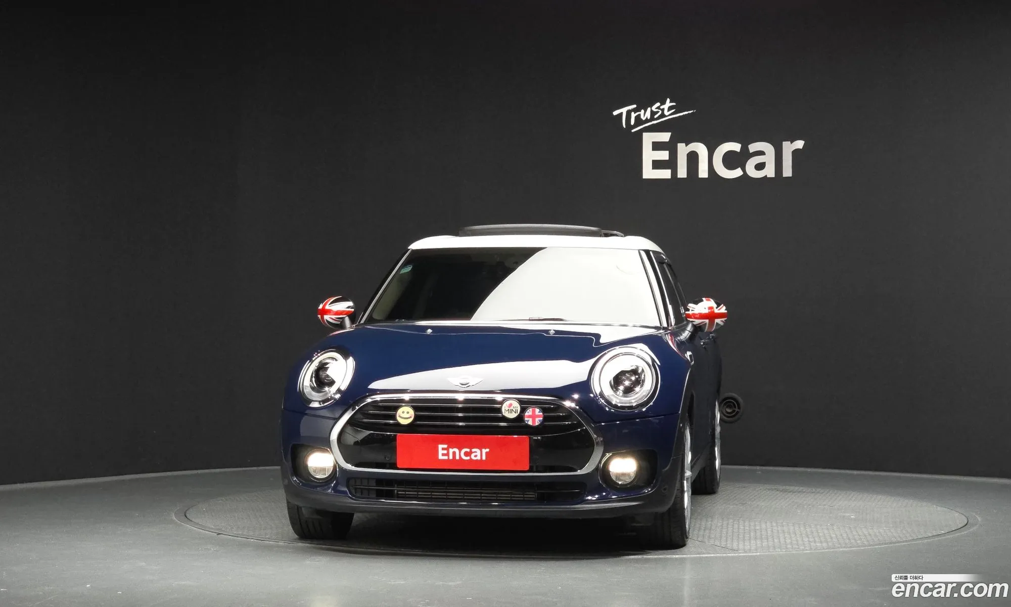 Mini Cooper Clubman 2017 WMWLN5109J2G10866 — 17