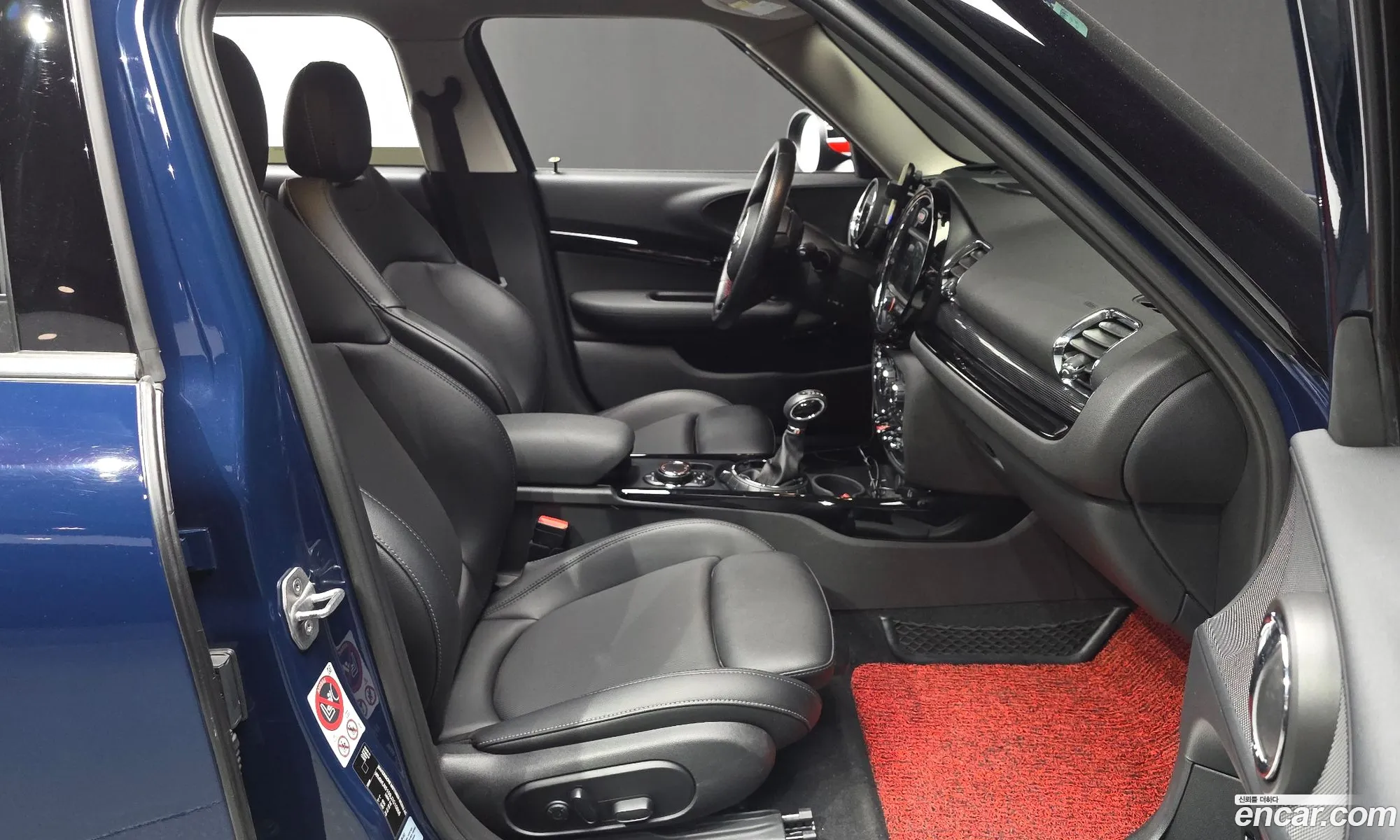 Mini Cooper Clubman 2017 WMWLN5109J2G10866 — 18